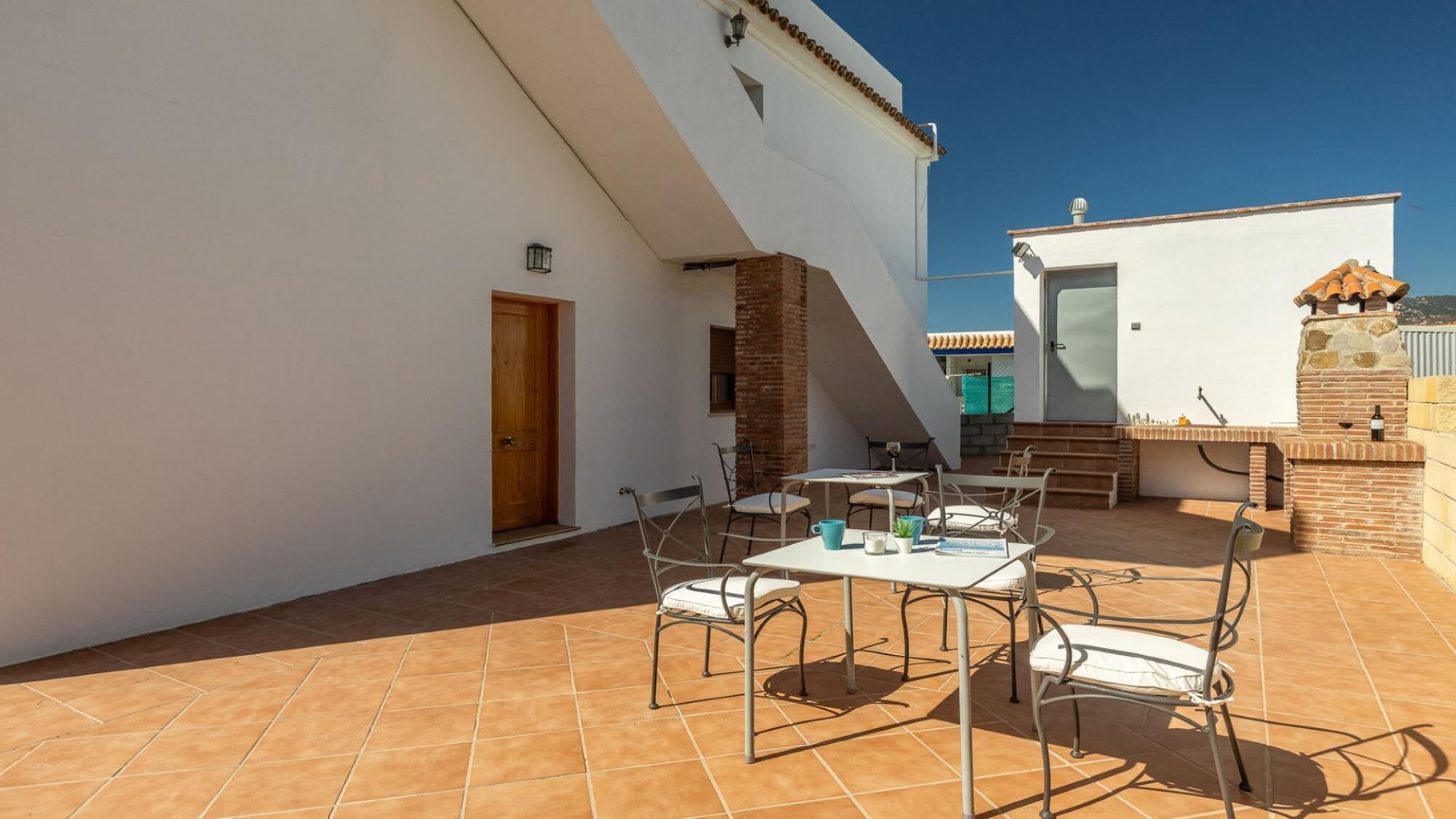 Bonito apartamento en Bolonia, a 300 metros de la playa ( Aprt. Luz B)
