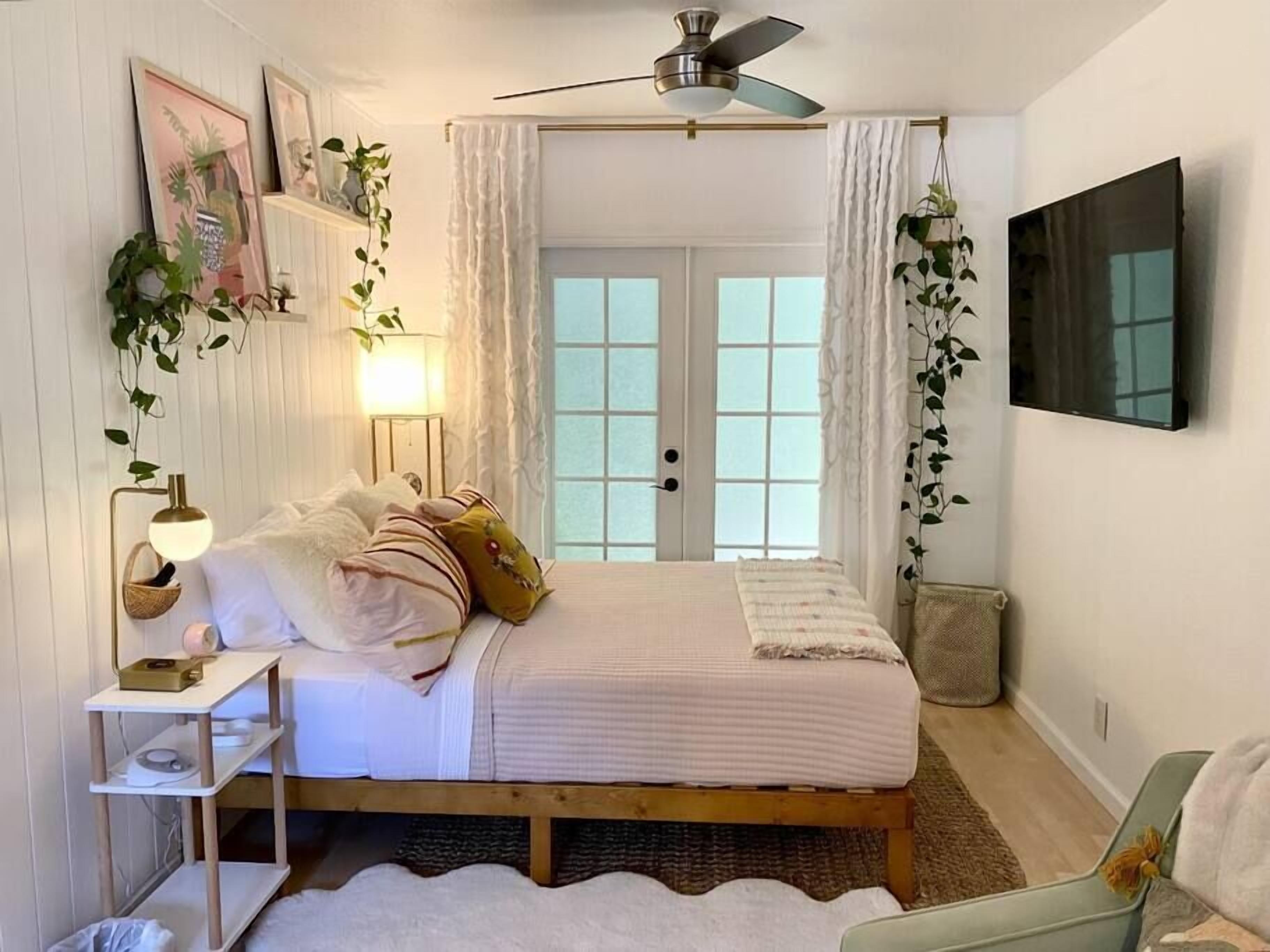 The Nest Cottage close to Historic Downtown