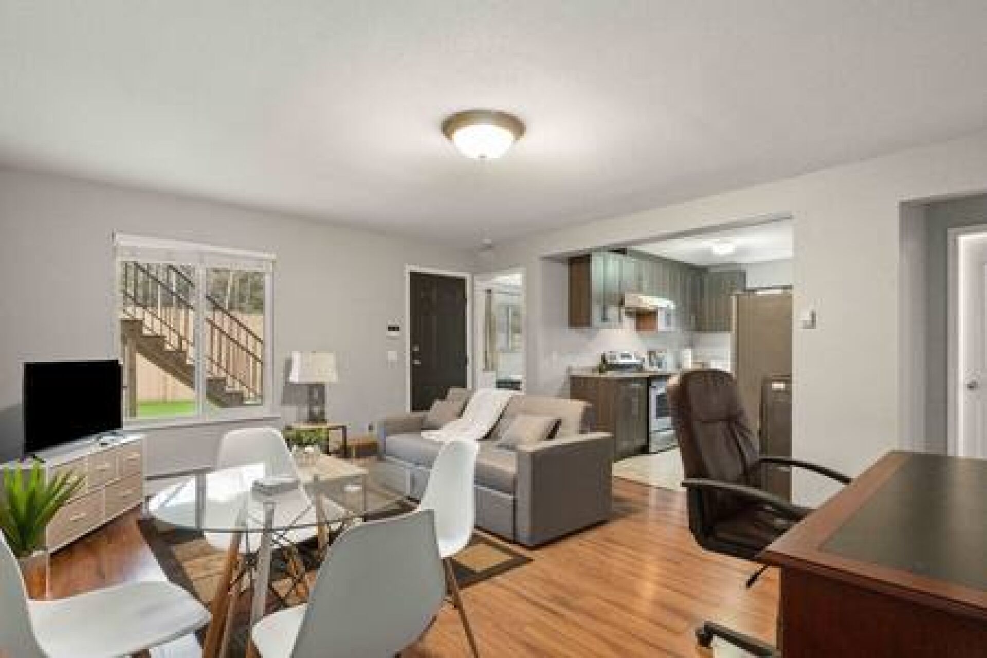Charming 2BD guest suite, Surrey