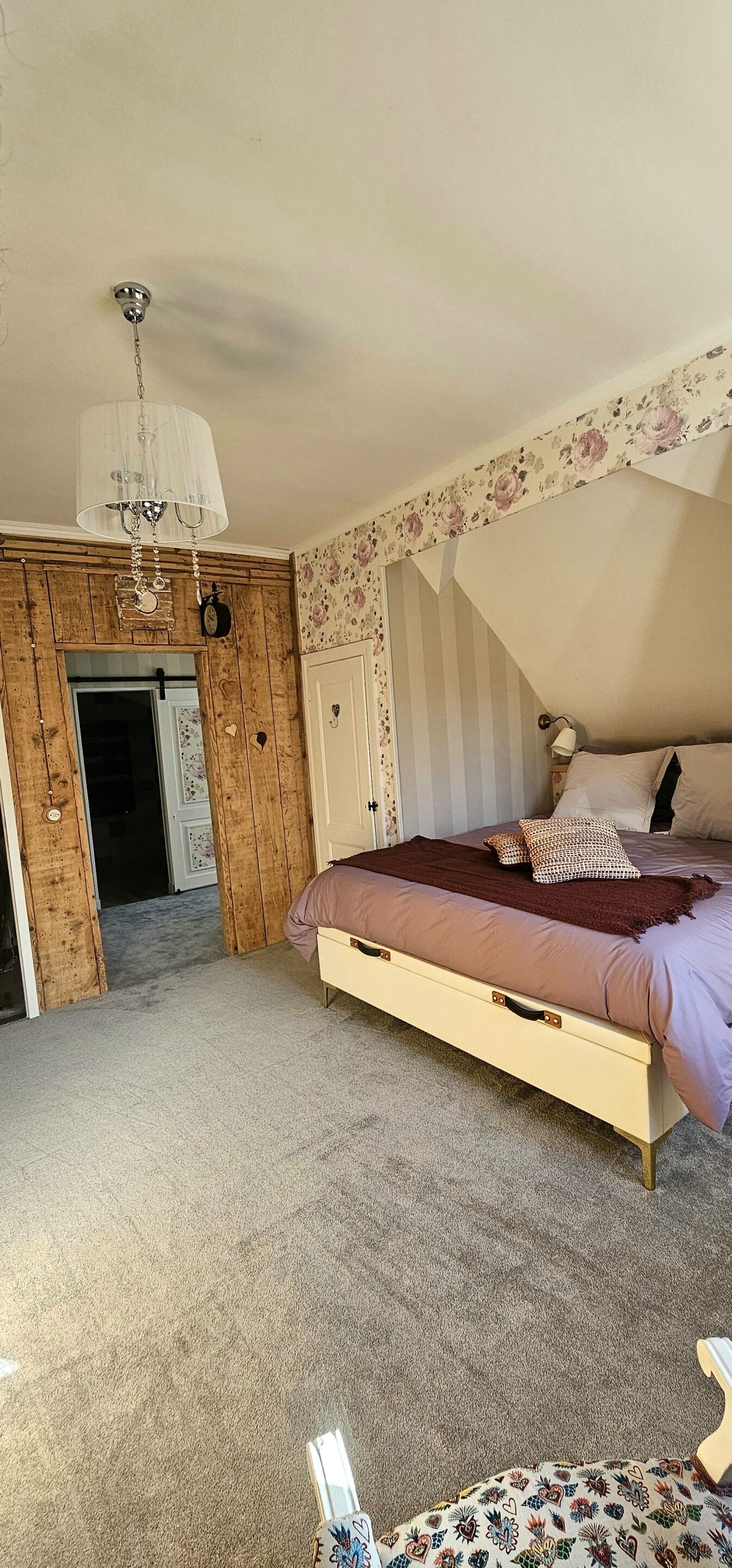 Double room-Superior-Mobility bath-Mountain view-gite de France