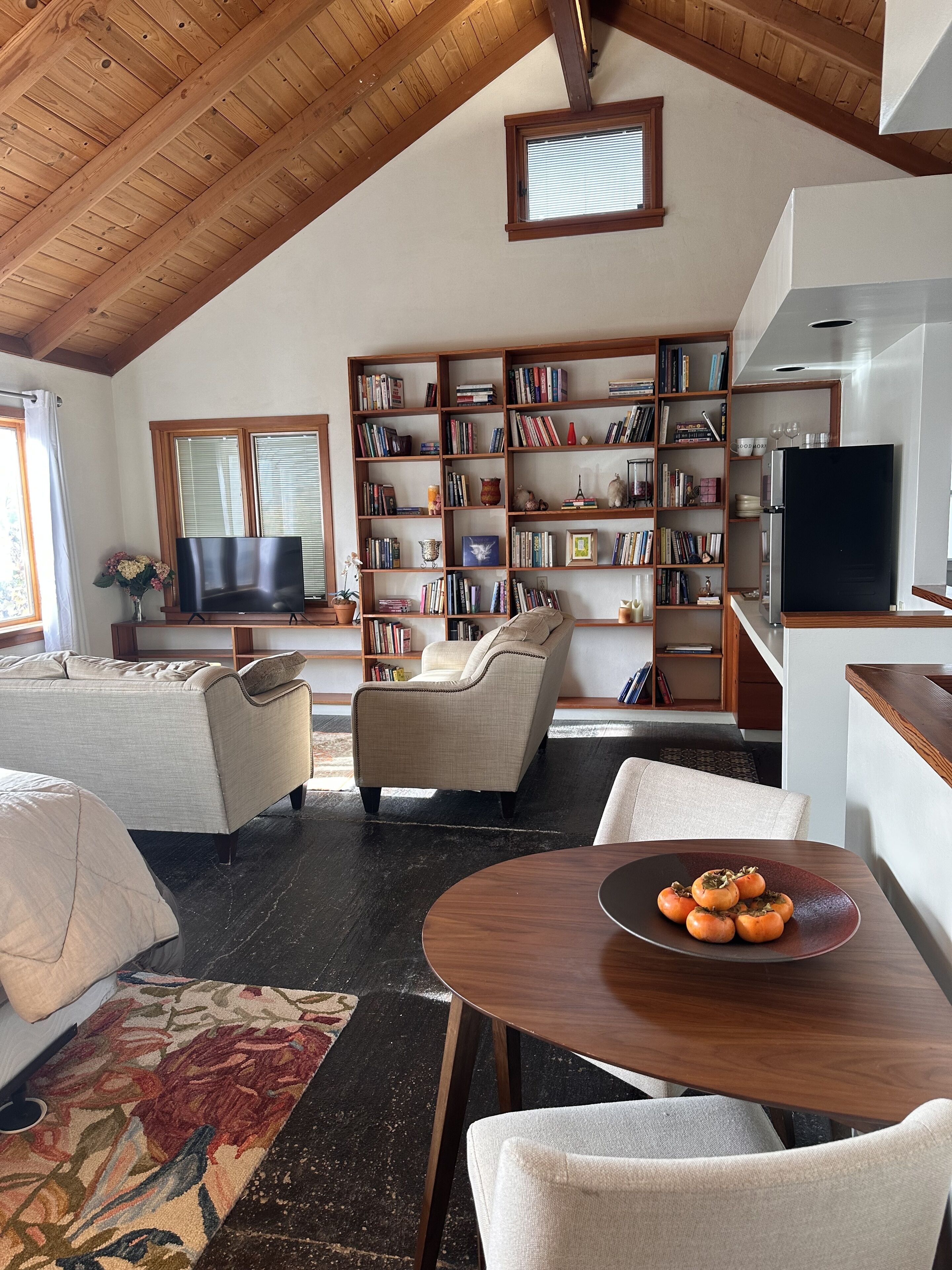 Guest Suite with Water Views