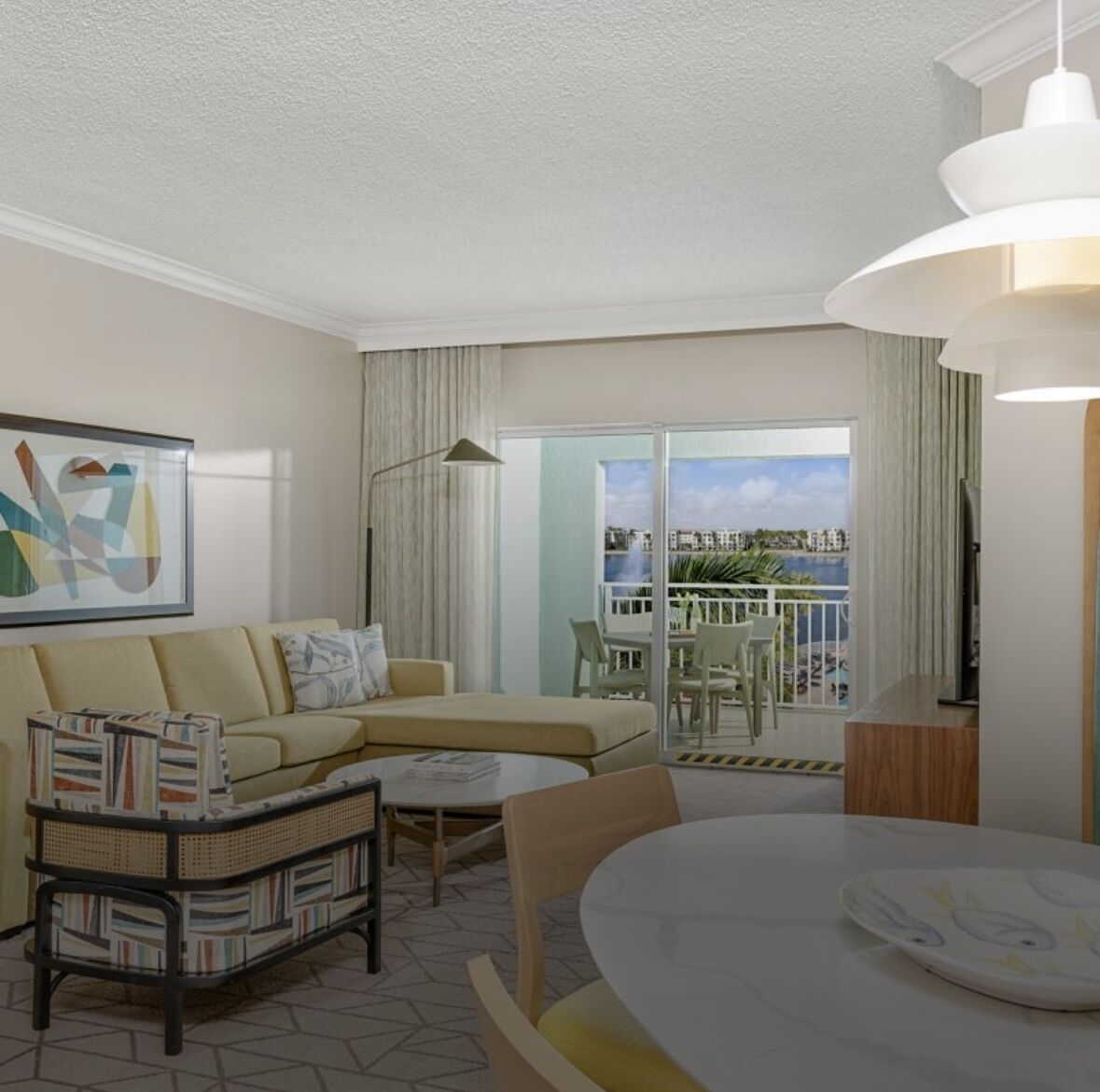 2Bdrm, 2 Bathroom villa for a perfect family or friends vacation at Doral Miami 
