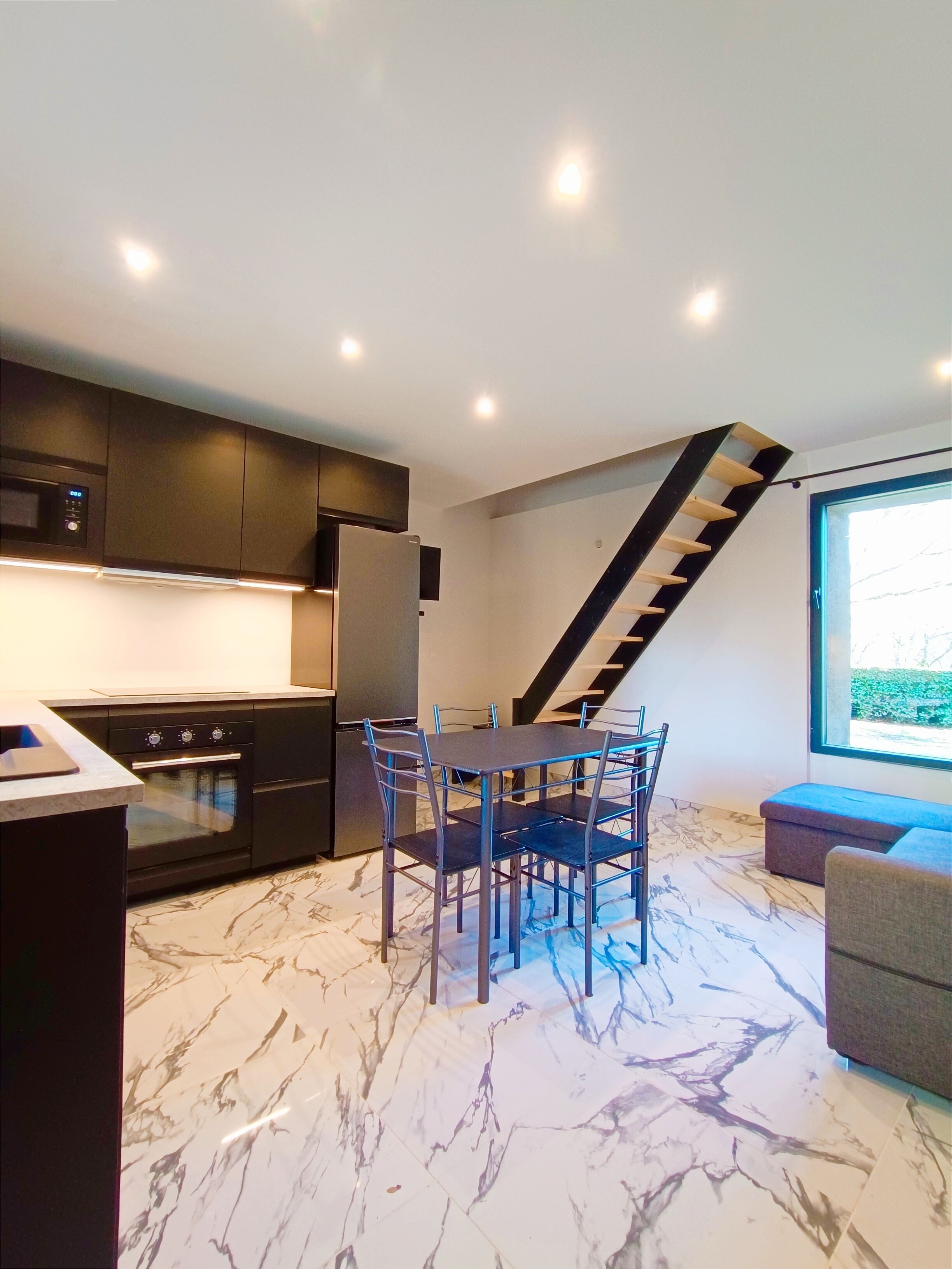 A 3min a Pied du Centre Appartement t2 Très Lumineux