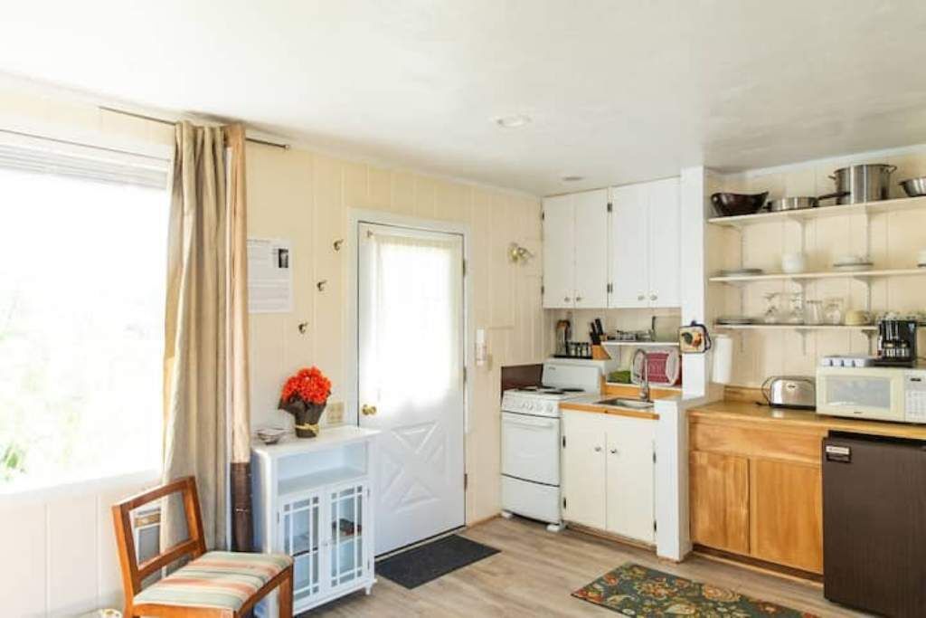 #2 Garden Studio Apartment