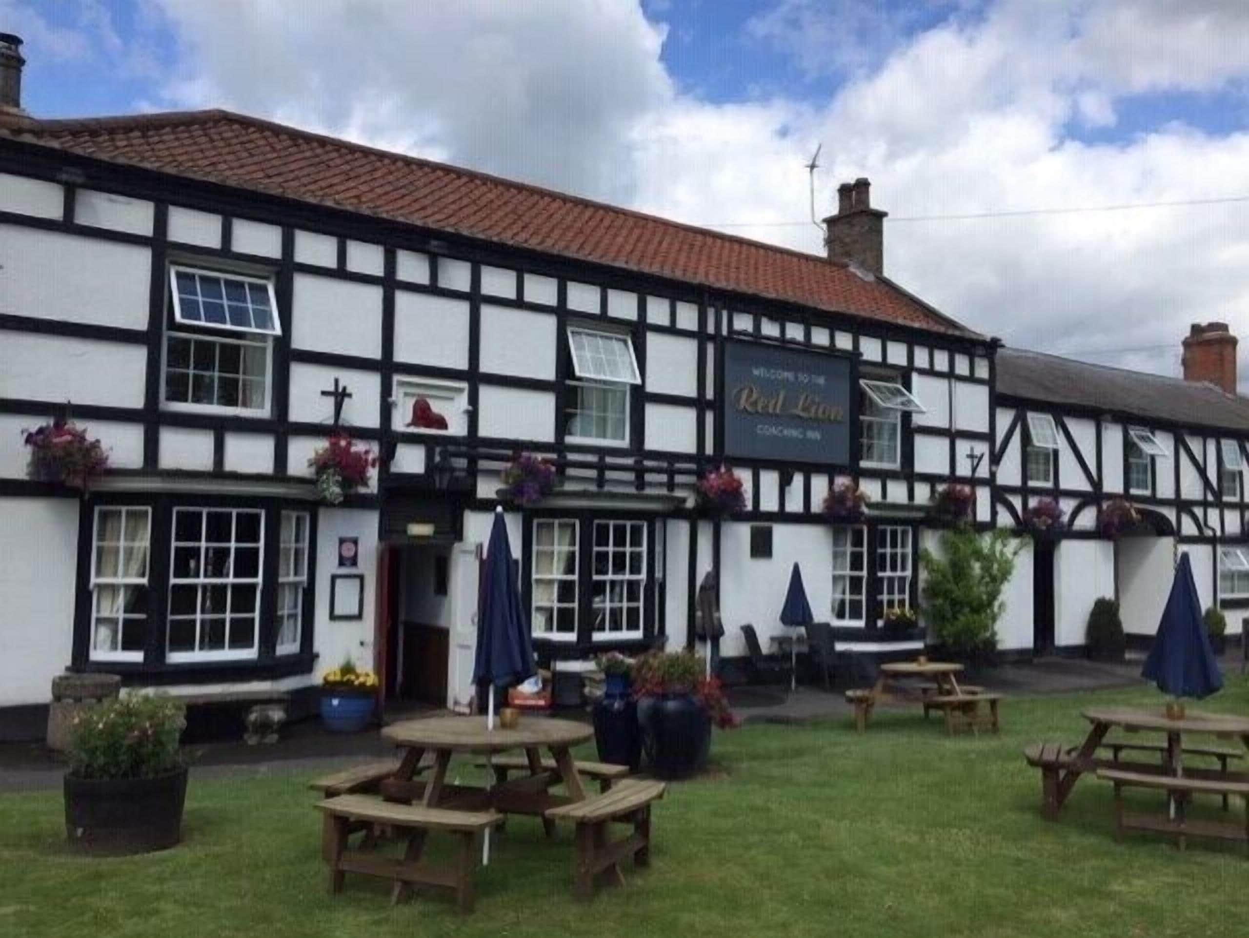 The Red Lion Hotel