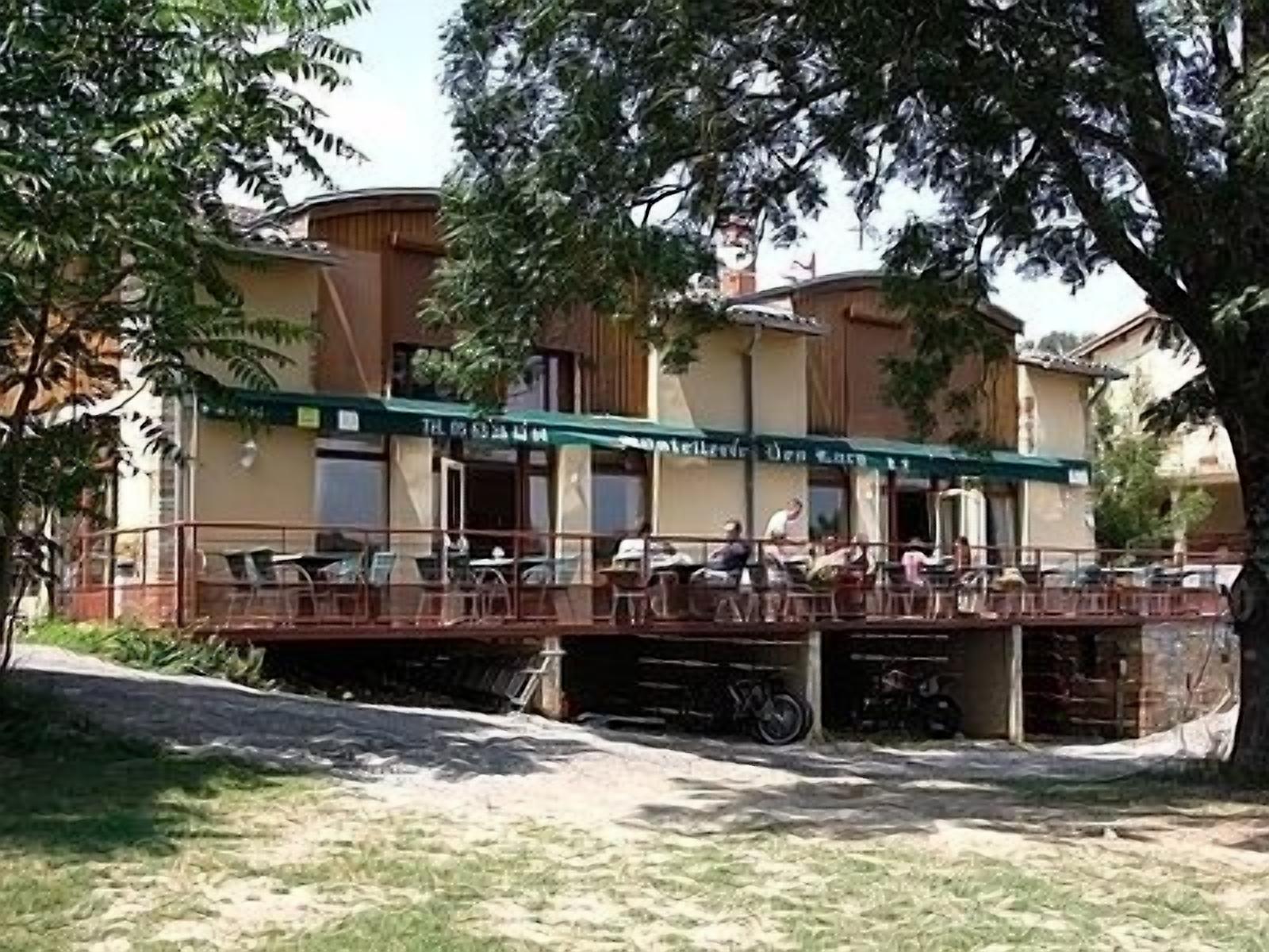 Hostellerie des Lacs