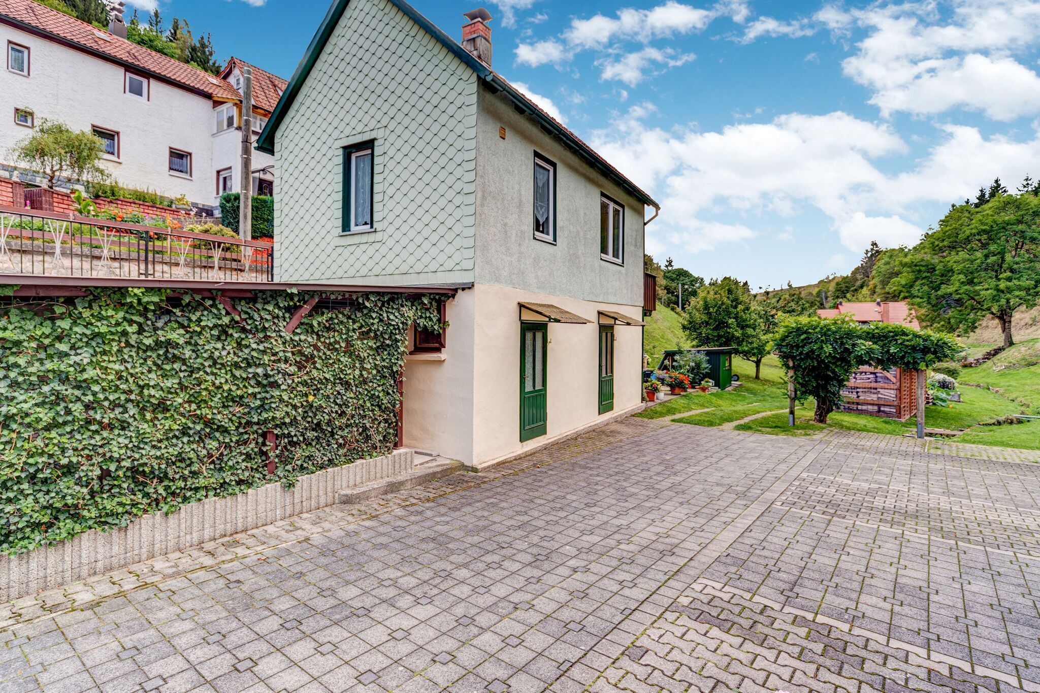 Holiday home with garden