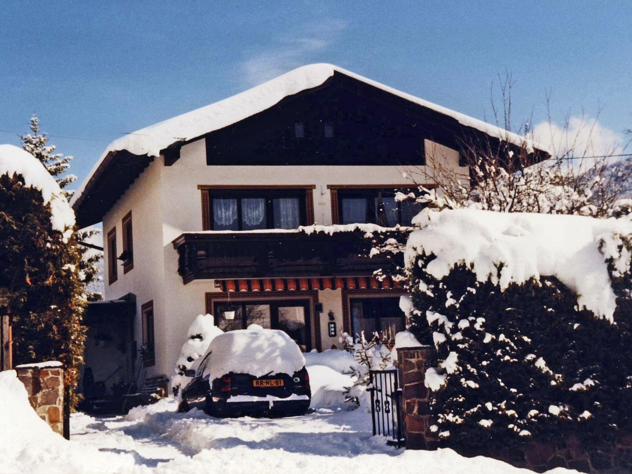 Apartment in Fulpmes near the ski area