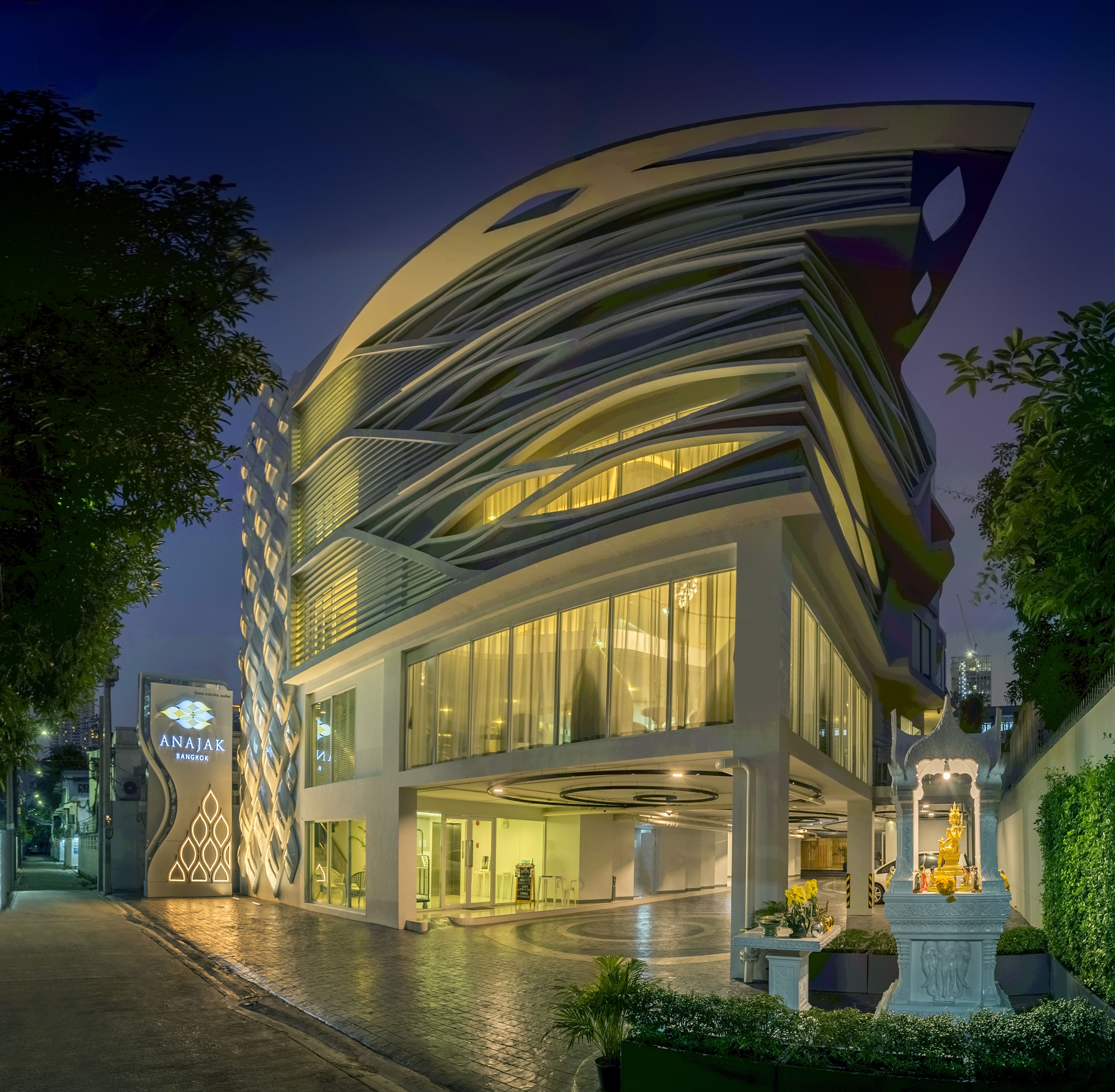 Anajak Bangkok Hotel