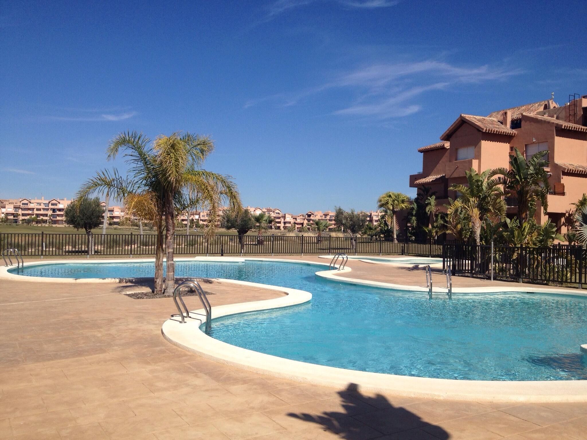 Brand New Luxury Frontline Apartment  With Golf, Pool & Lake Views