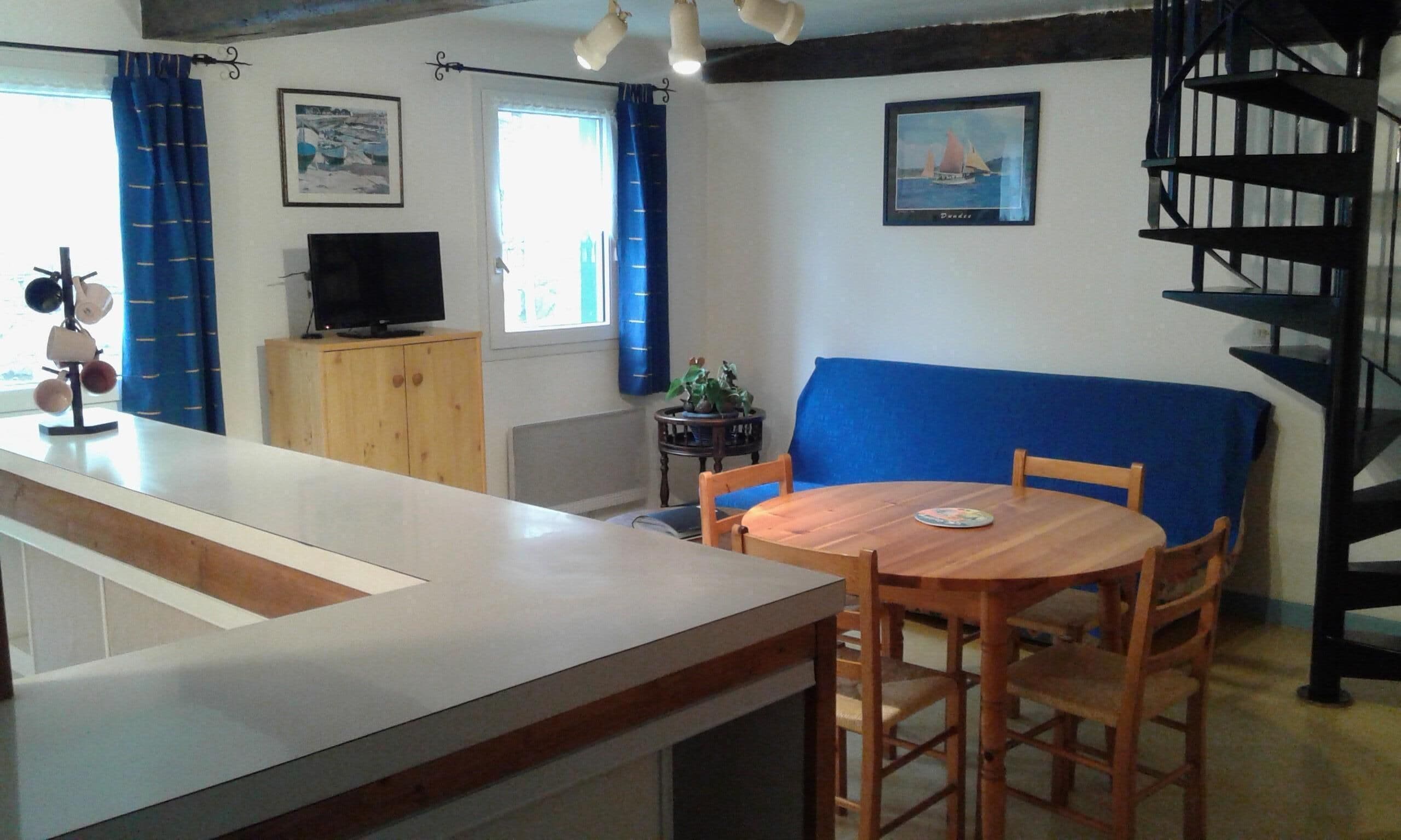 Apartment for rent in Trèguier, city of character close to the sea, for 4 people