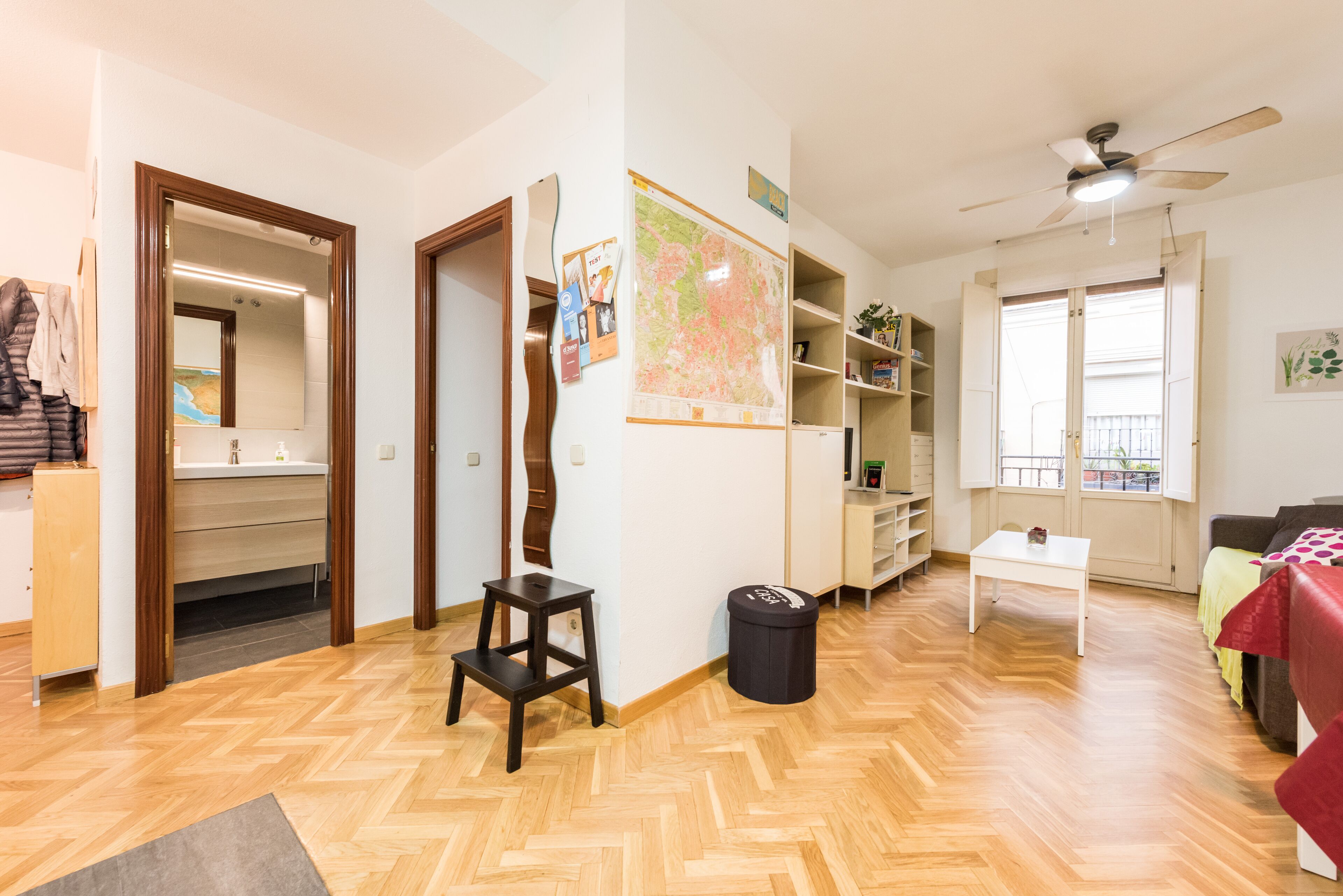 Modern apartment located in a historic building. WIFI