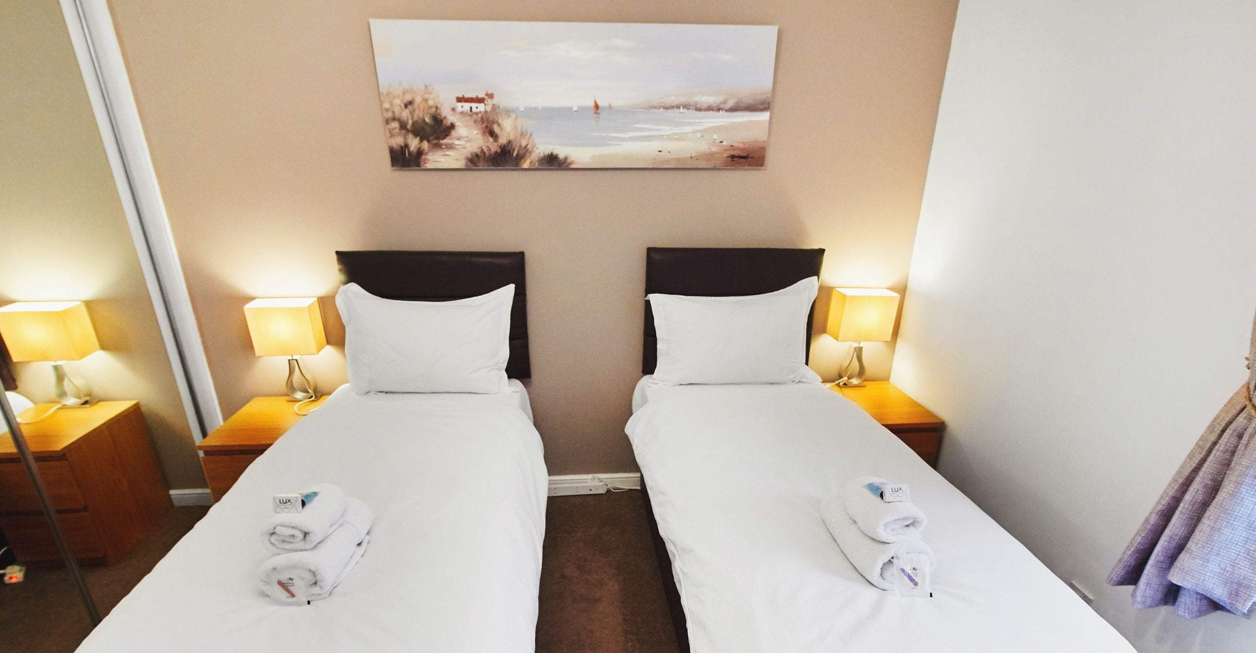 Thistle Apartments - Berry Apartment