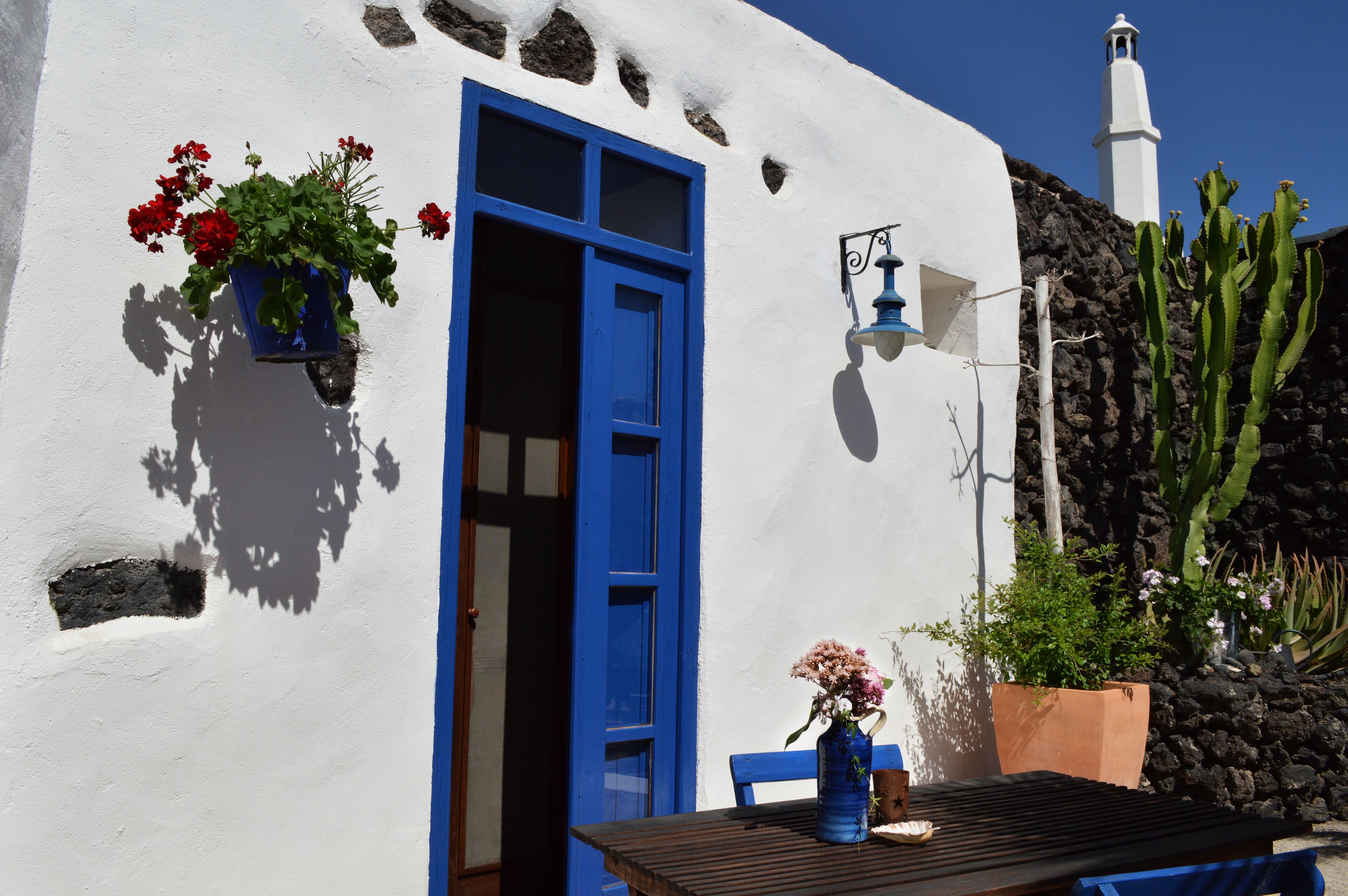 "La Finca CREATIVA" Unique finca holidays with a "feel good" ambience.