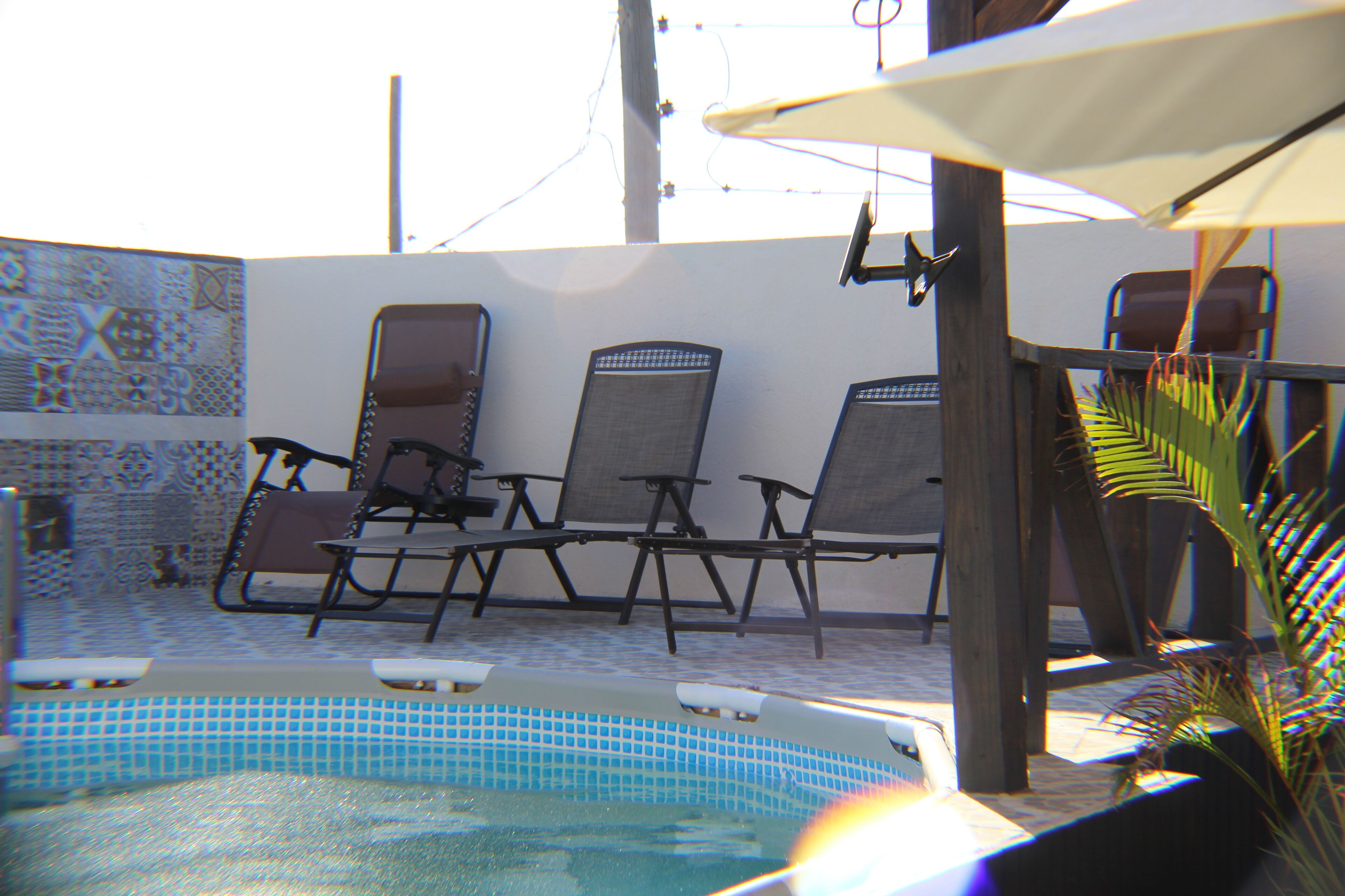 Comfy 1 Bedroom Apt with Pool, Pergola & Cabana  E6