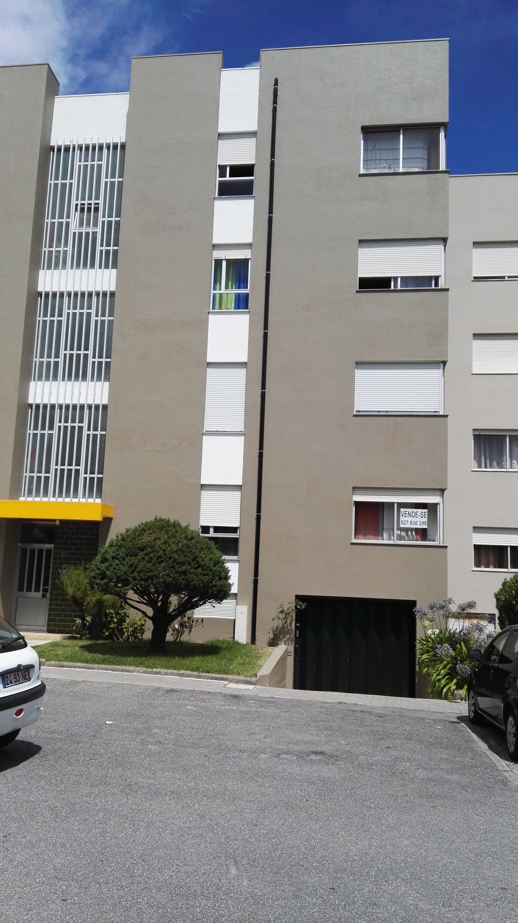 3 bedroom apartment, well located in the city, close to beaches and strategic access to