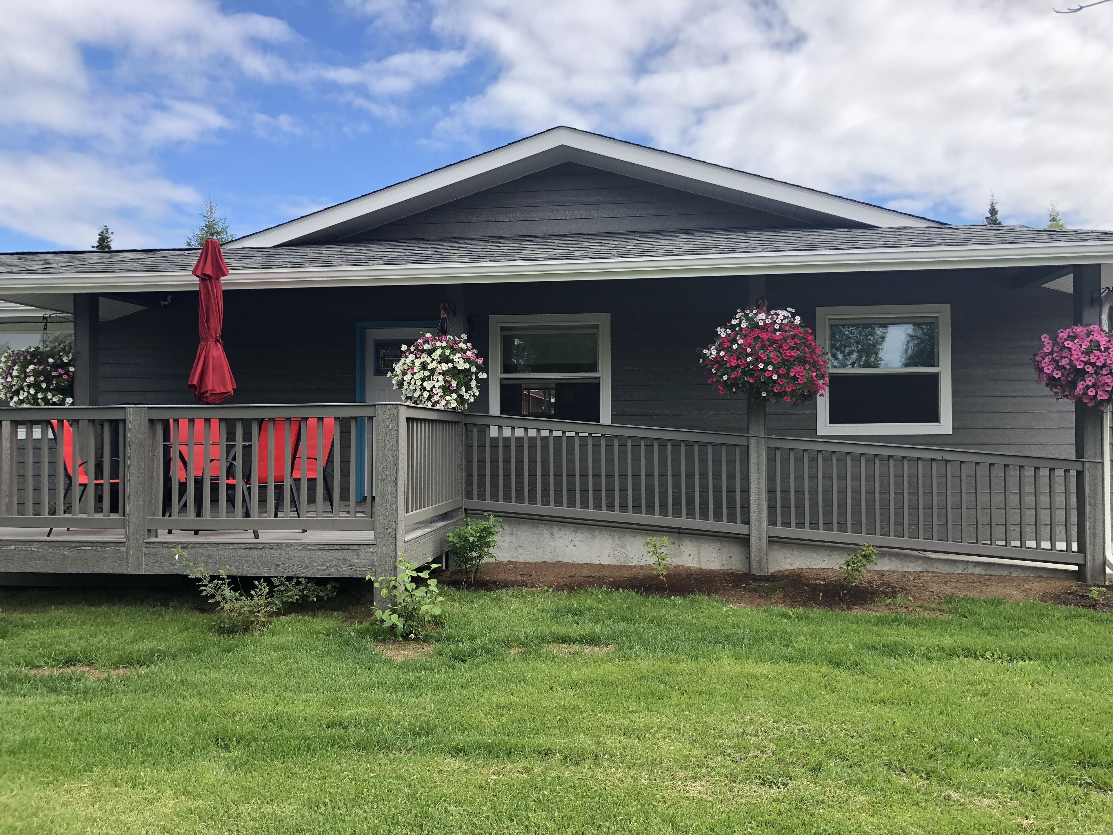 Enjoy the creature comforts of a home 