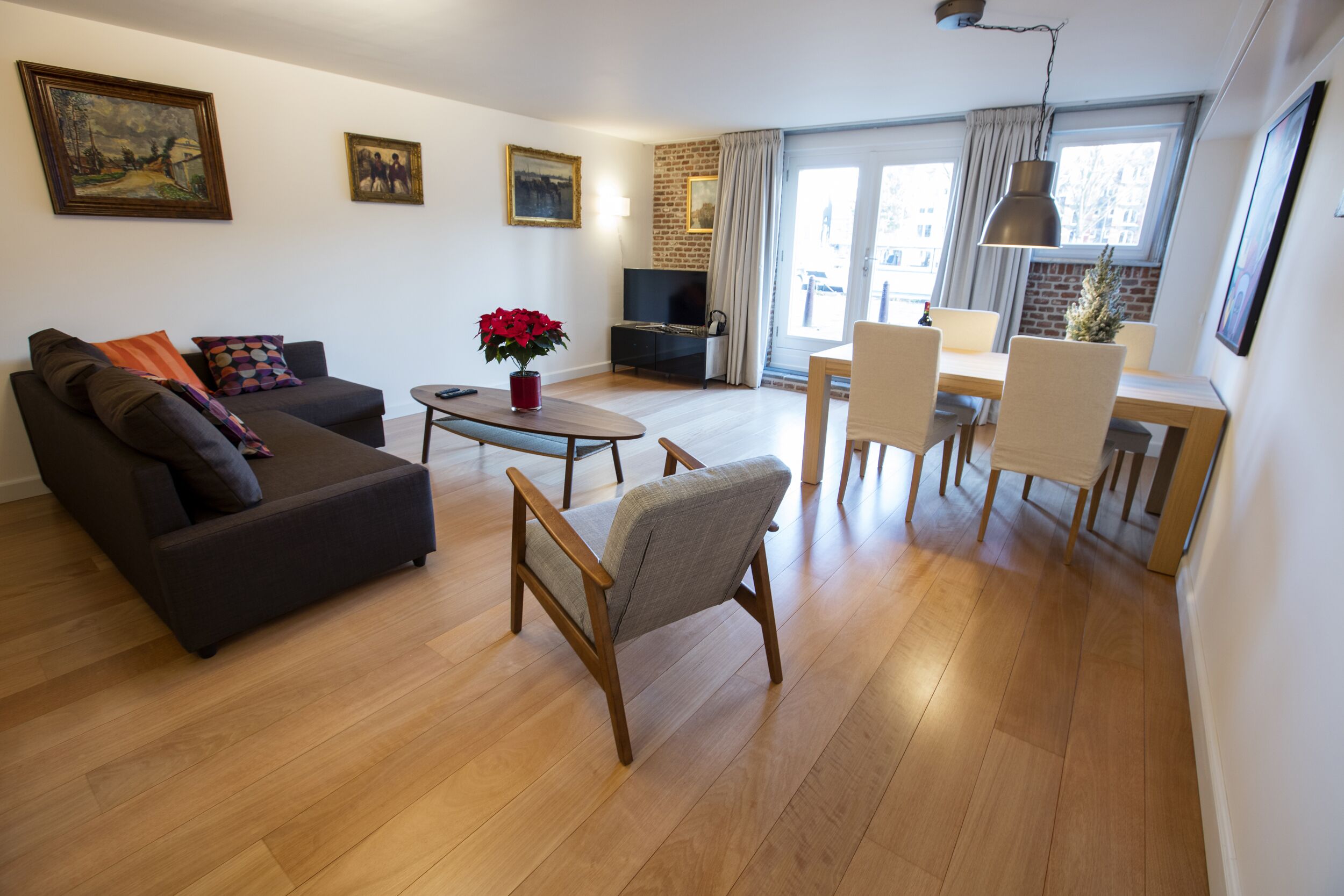 Perfect central and quiet Canal Apartment