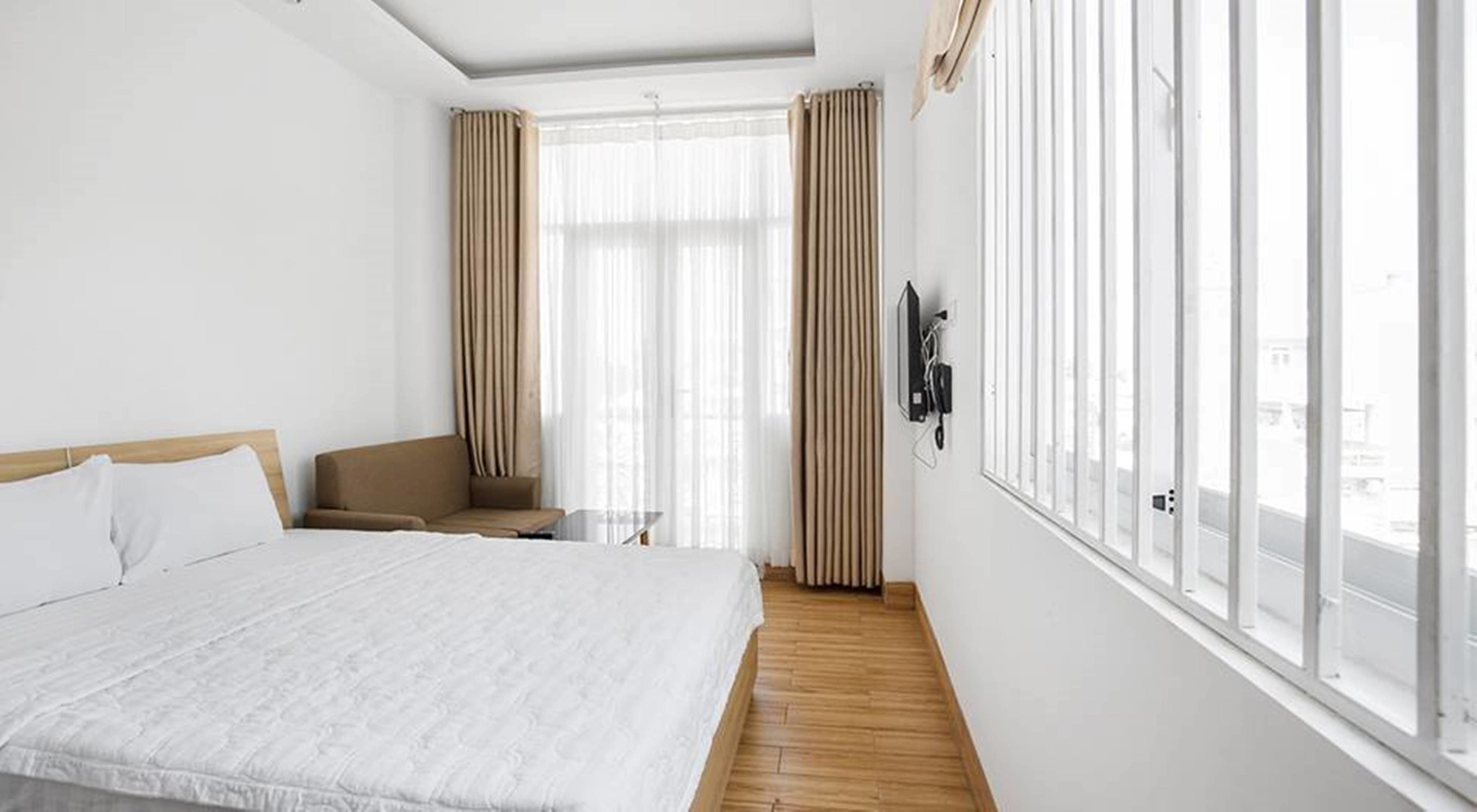 Adamas Apartment