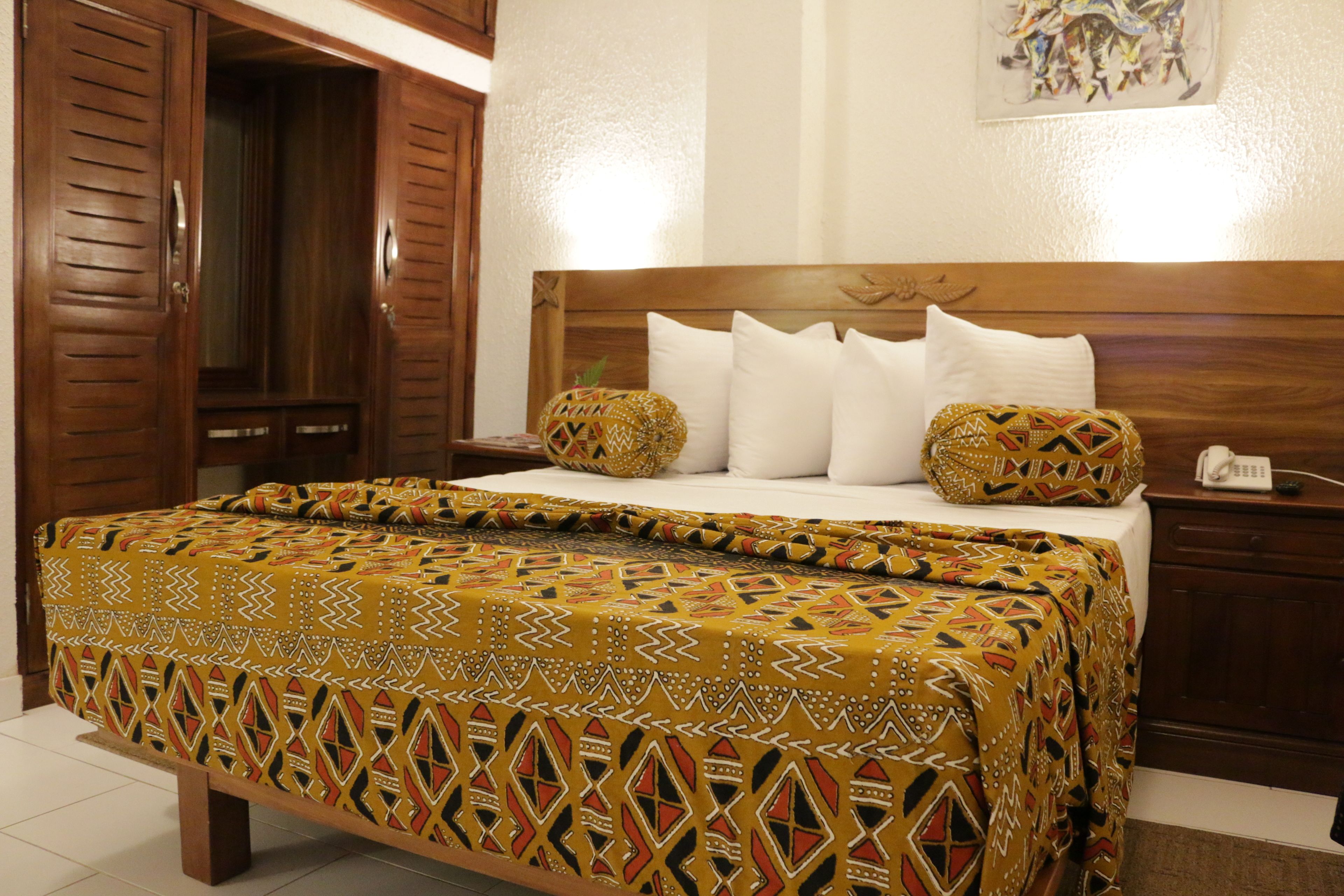 Coconut Grove Sakumono Hotel