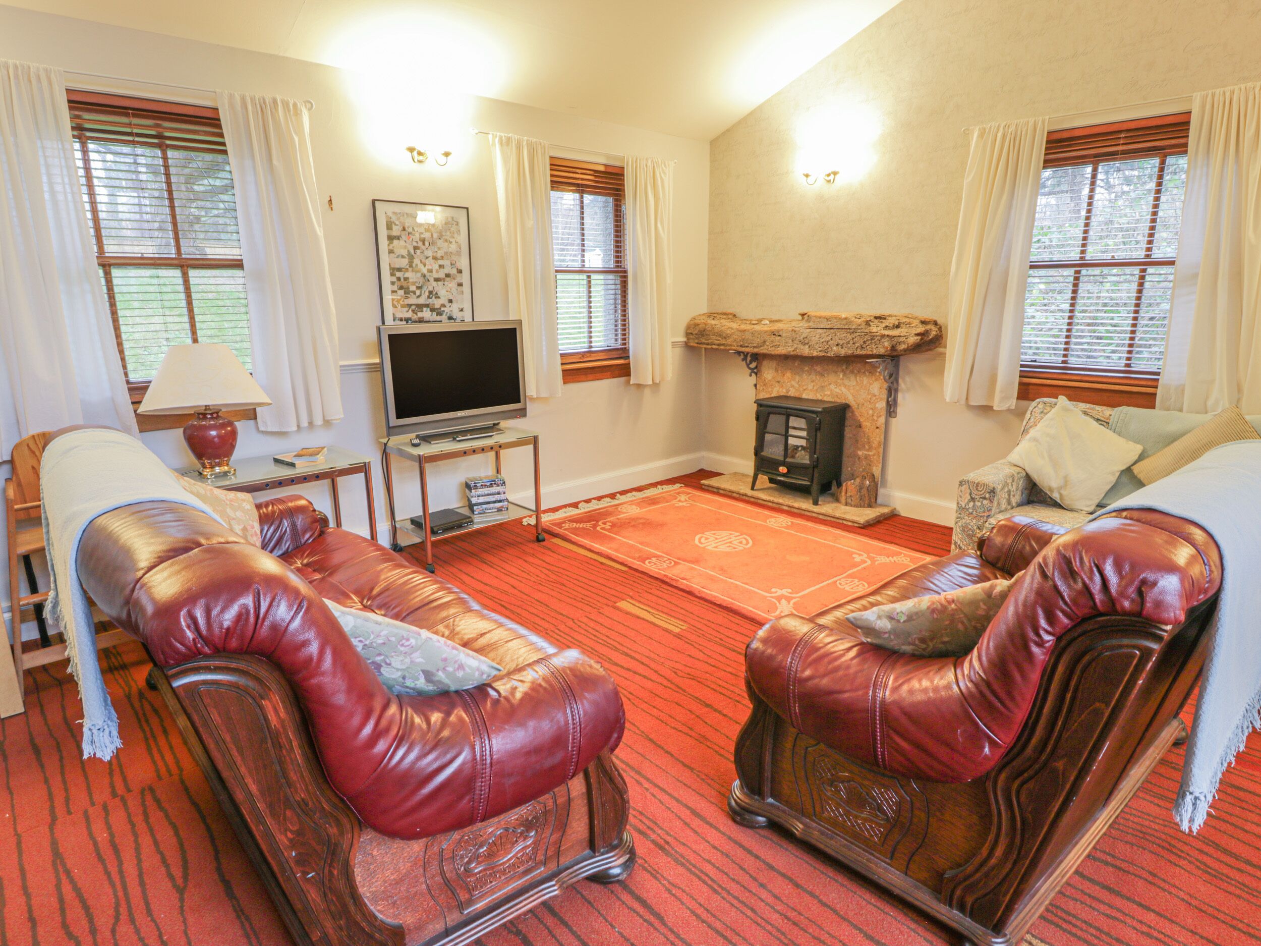 MERCAT COTTAGE, pet friendly in Cockenzie And Port Seton