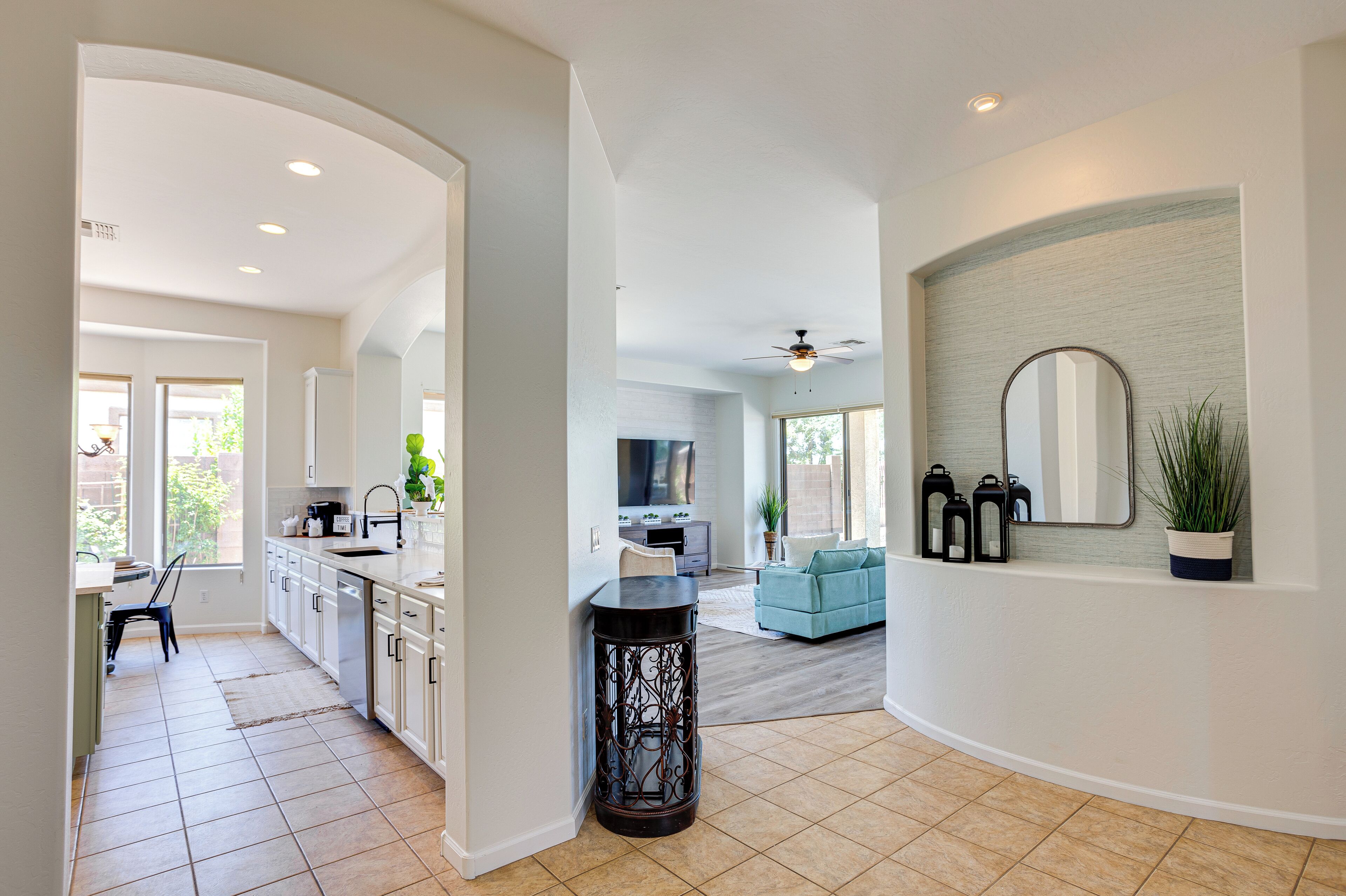 Golf Course Home w/ Sunset Views in Seville!