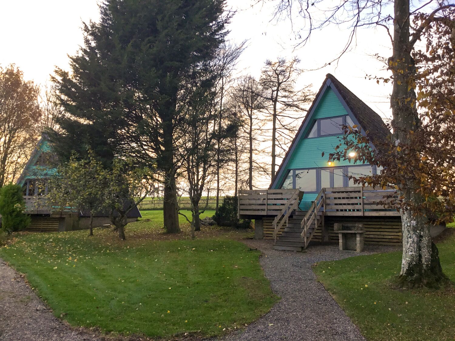 ROSE LODGE, pet friendly, with a garden in Milton On Stour