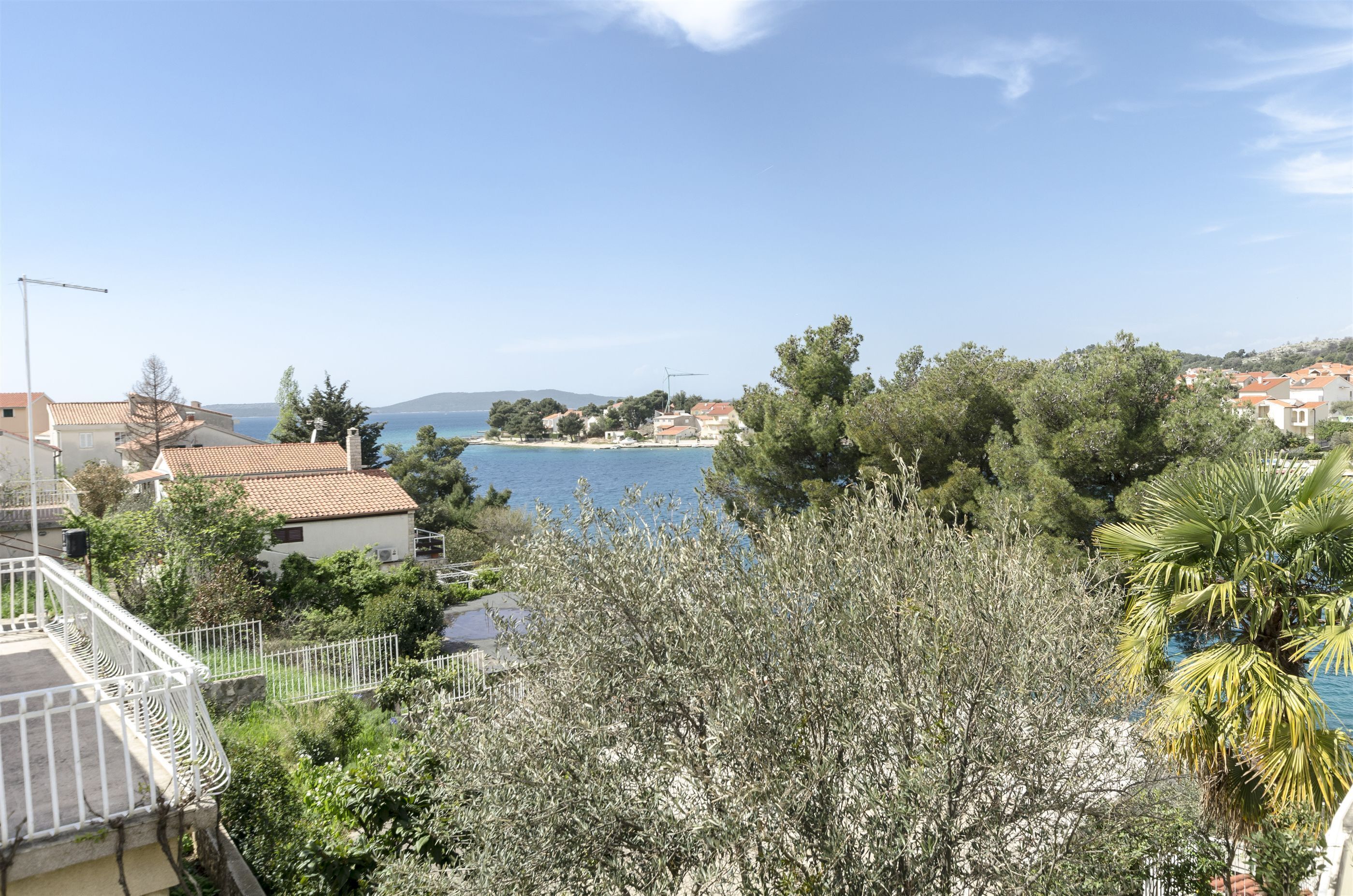 Apartment Andrija (21591-A1) - Zaboric (Sibenik)