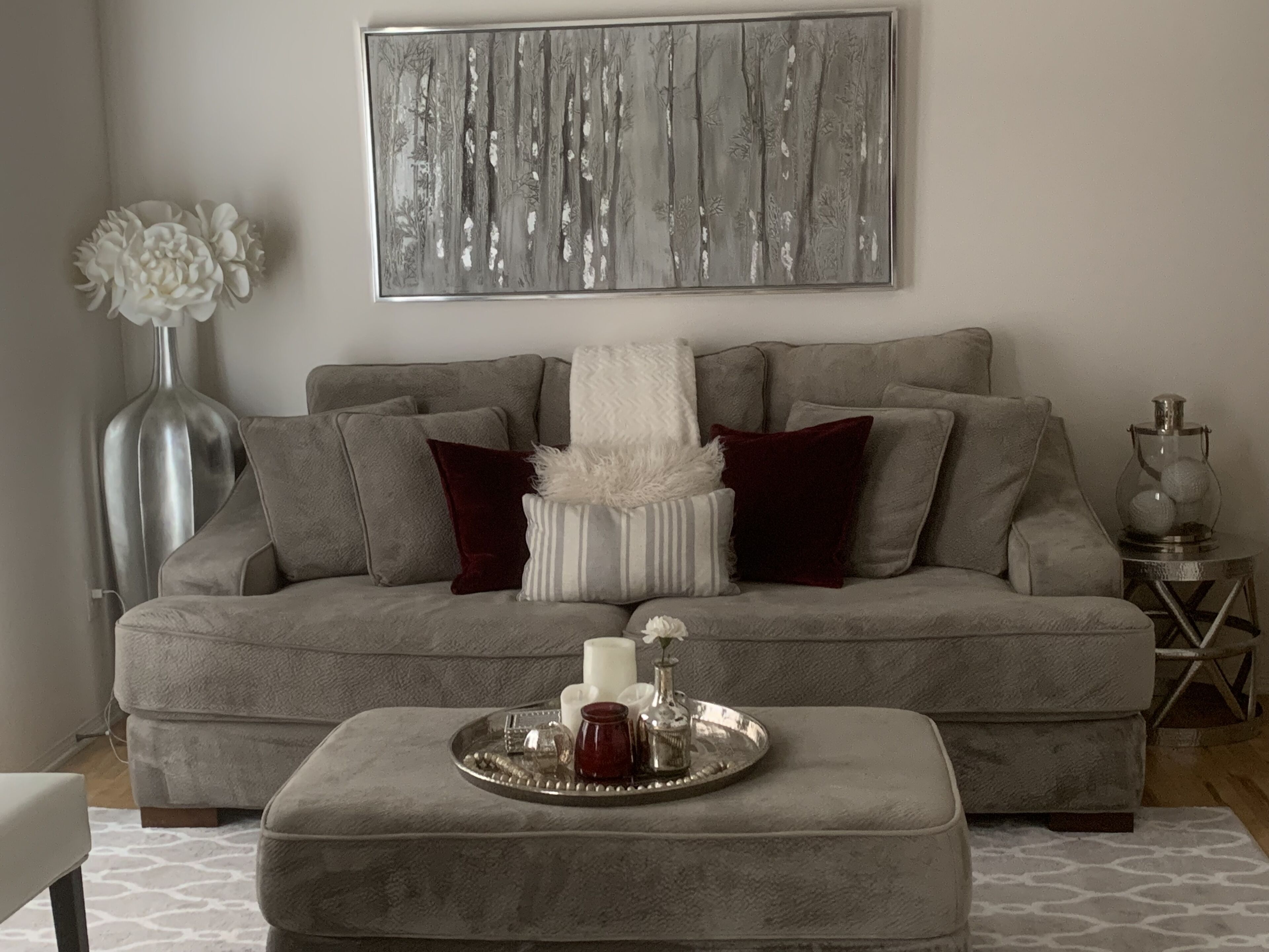 Resort luxury living . Fully furnished one bedroom Loft in Irvine 