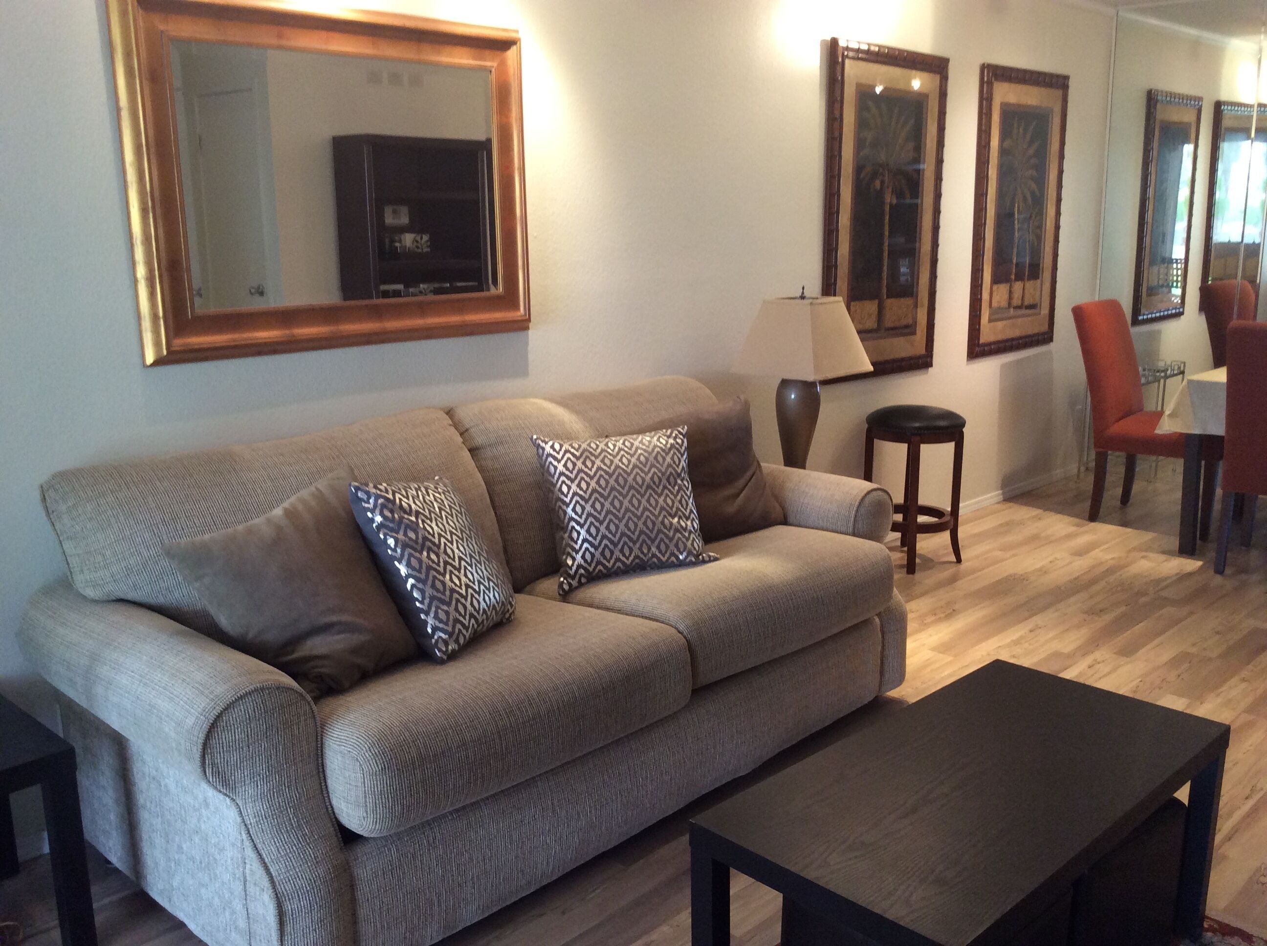 Quiet Lovely Condo/Apartment. In city of Palm Springs Ca.<br>
