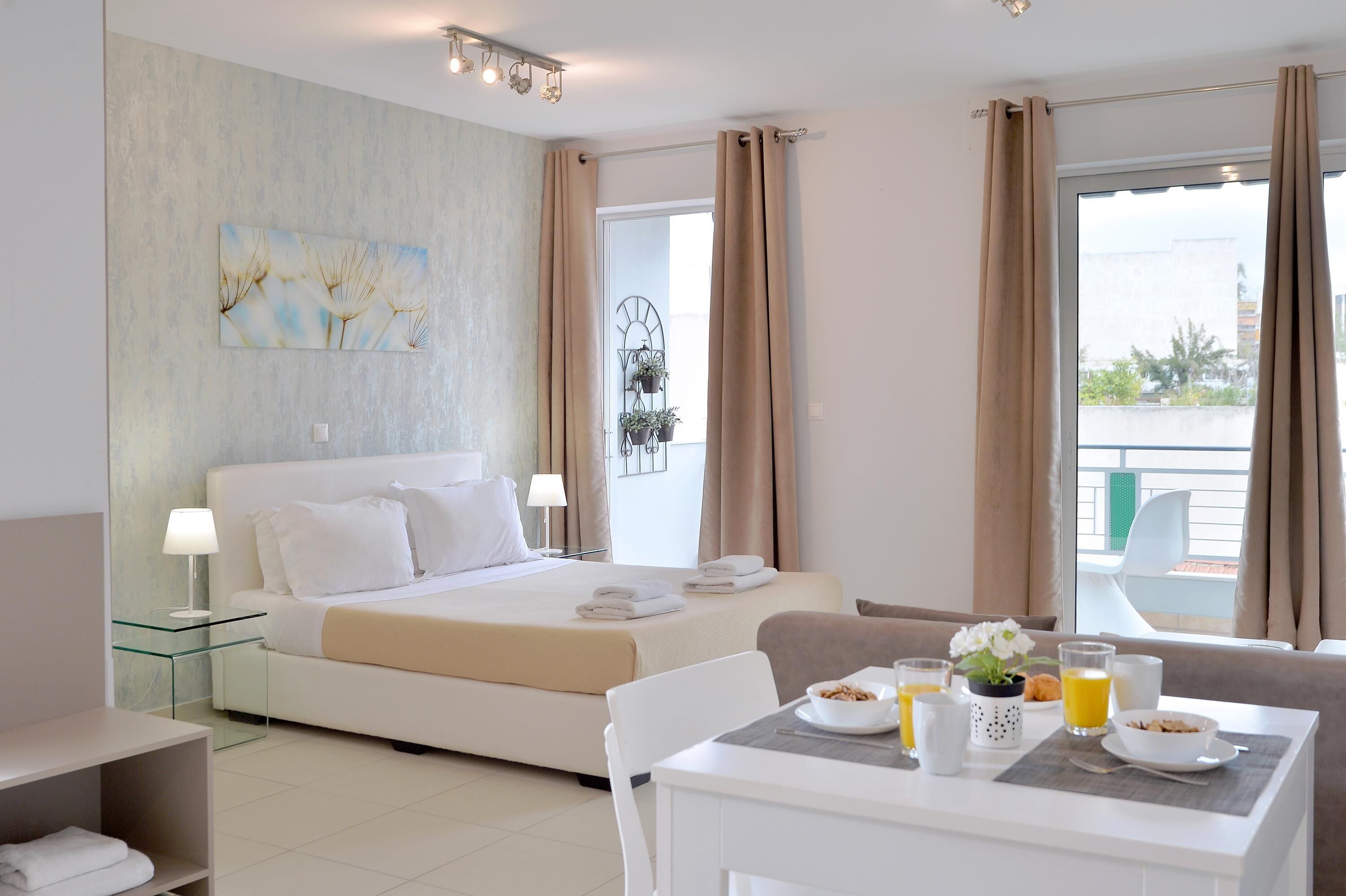 Alekos Apartments 1
