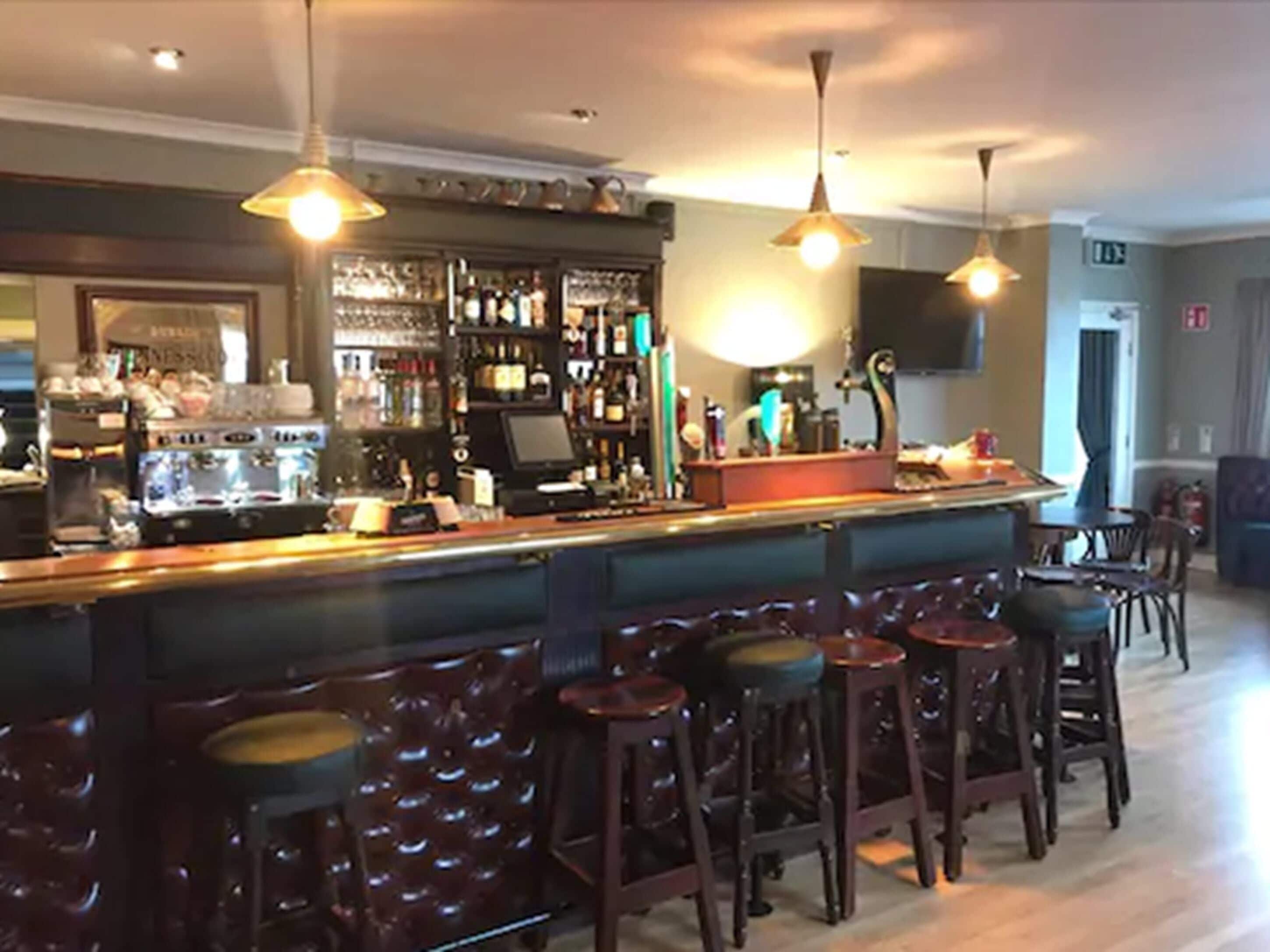 New Park Hotel Athenry