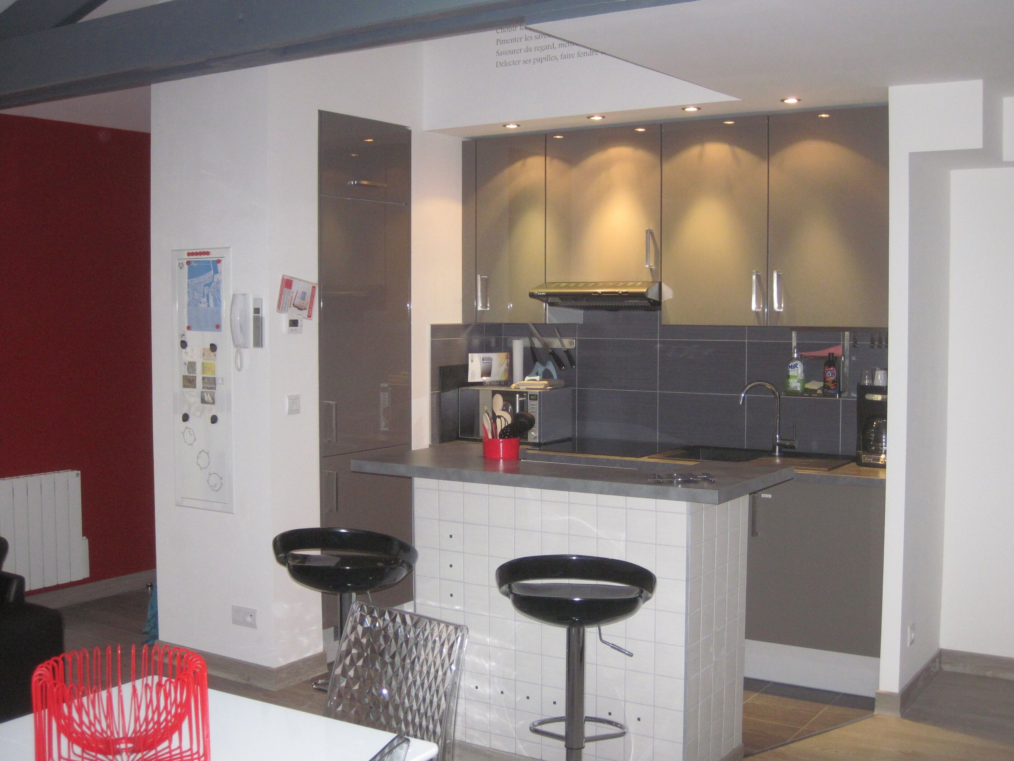 Comfortable apartment, between harbor, beach and town center, 2 to 4 people