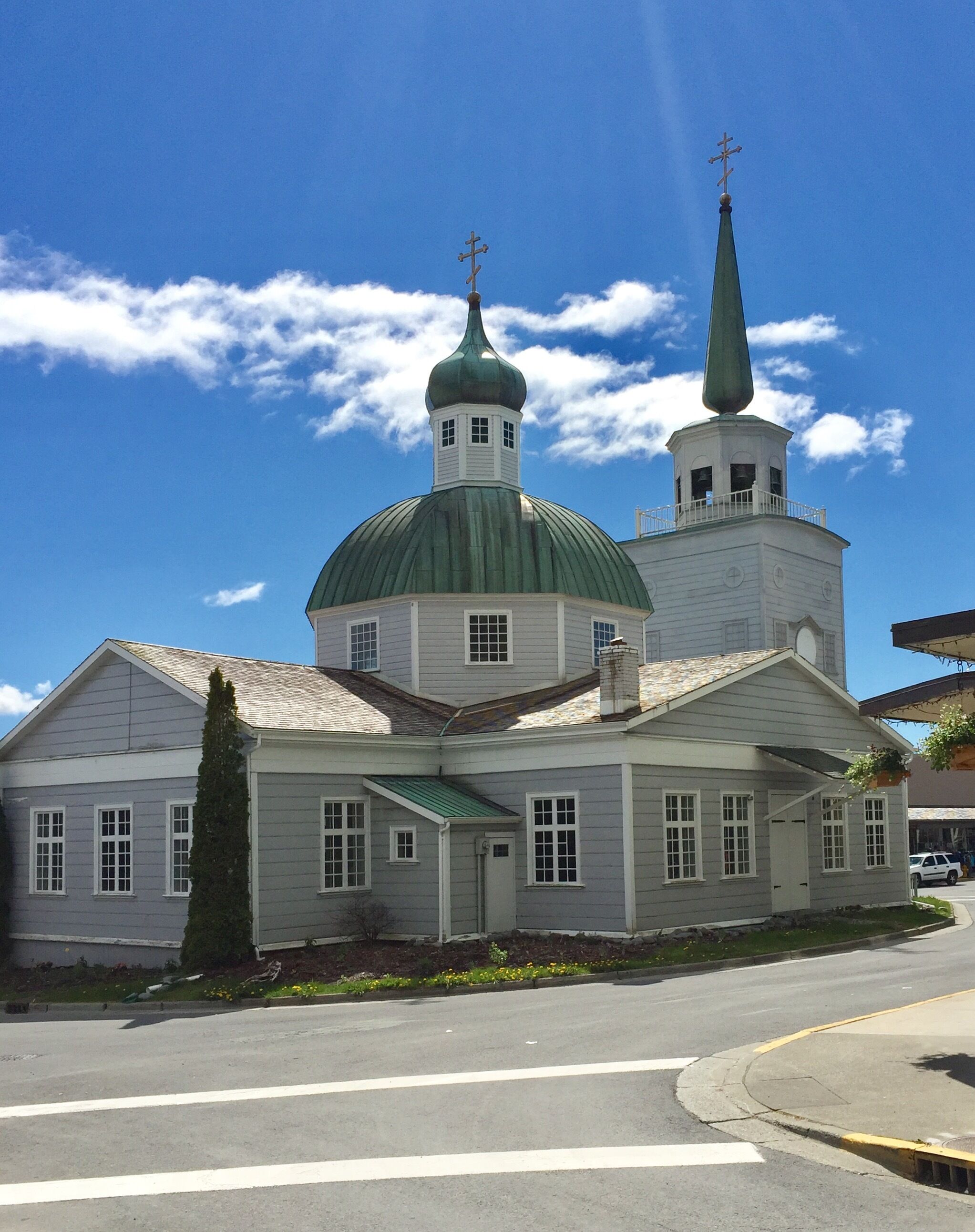 Downtown Apt.12 w/  Russian Church & Mountain Views