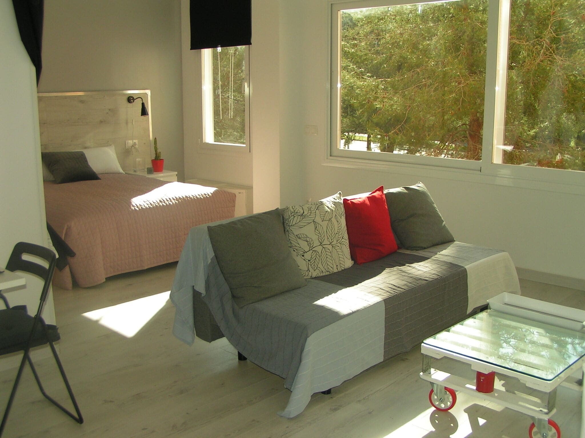 LOFTARRACUS your city apartment in nature