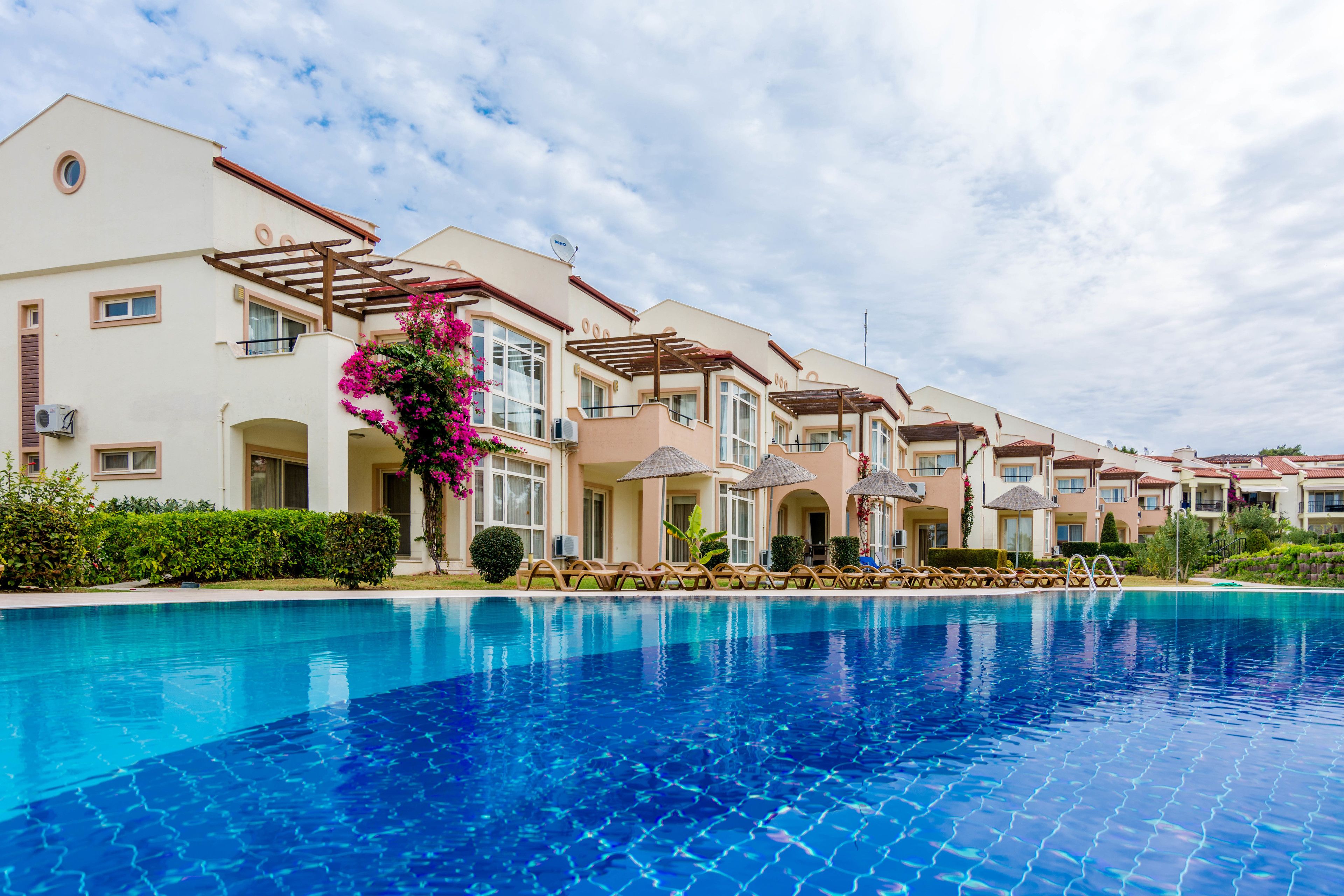 Apollonium Spa & Beach Resort