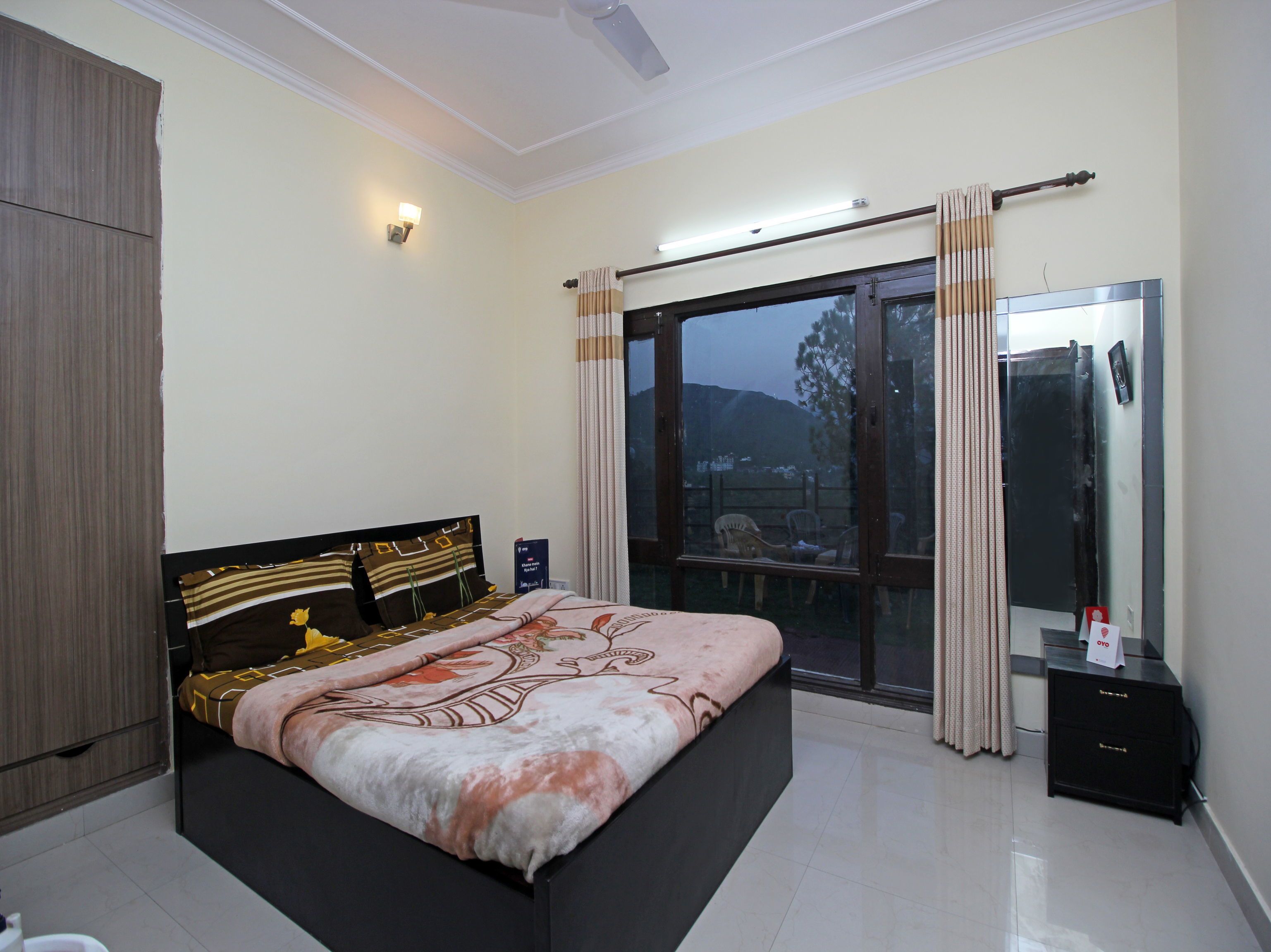OYO 9399 Home Valley View 2BHK Villa Sattal