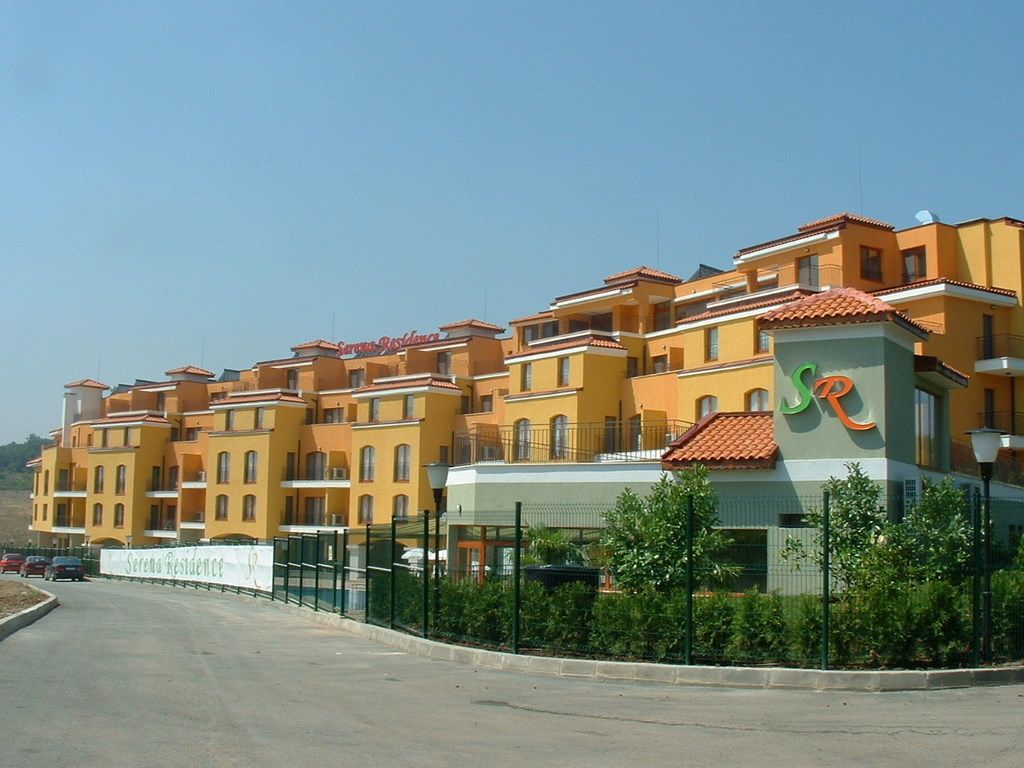 Serena Residence