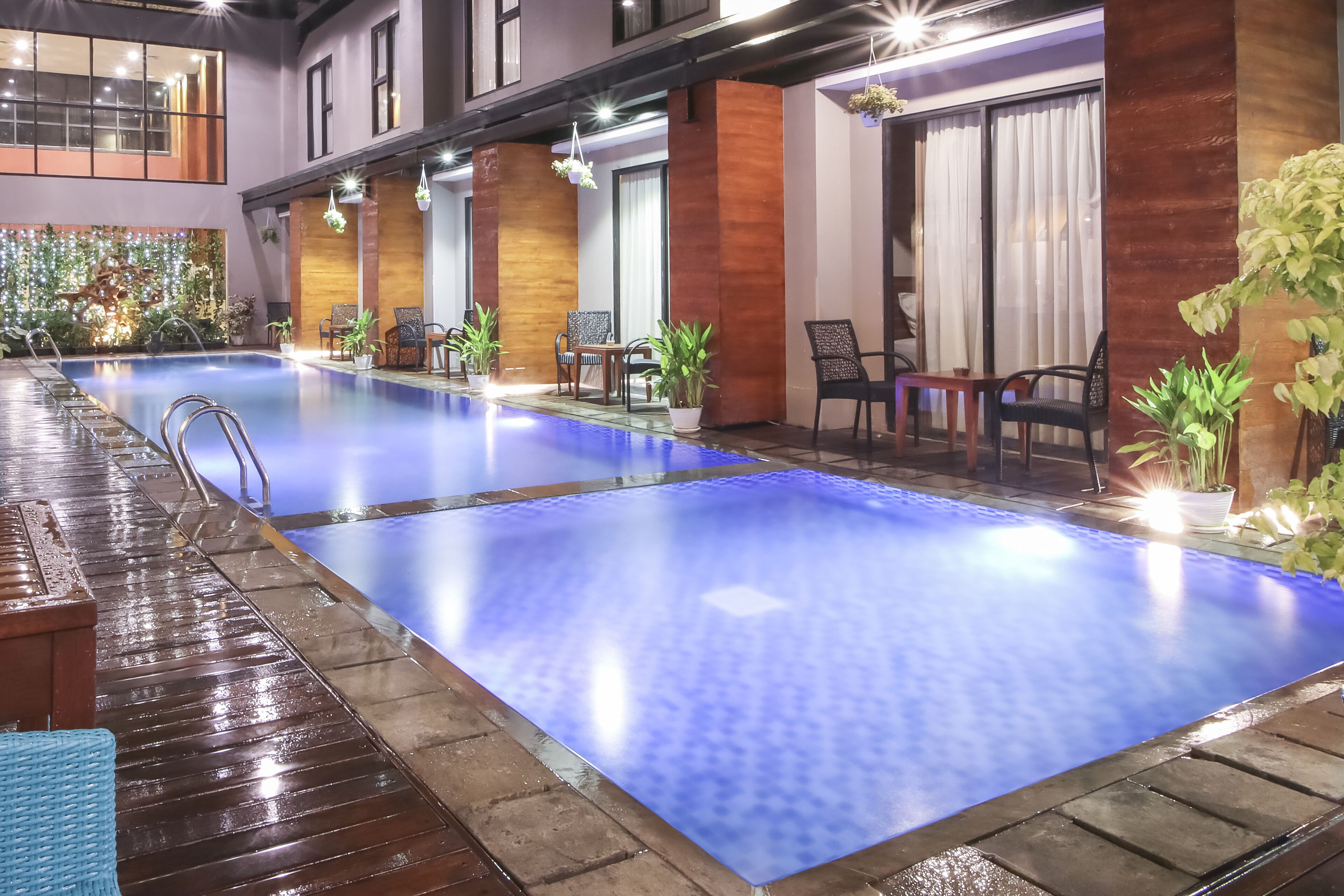 Grand Mozza Hotel