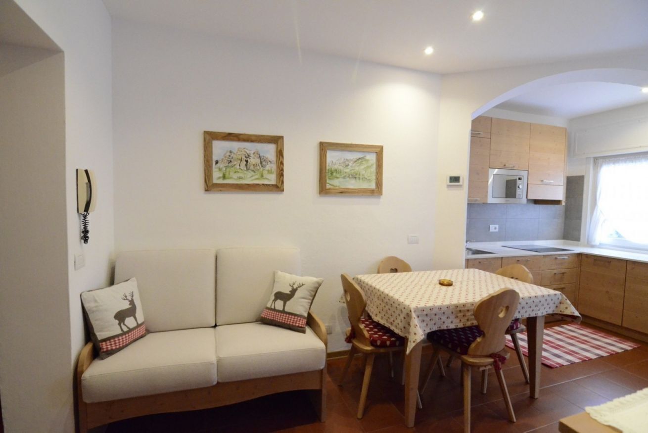 The Genziana apartment in the central area - 4 beds - WIFI