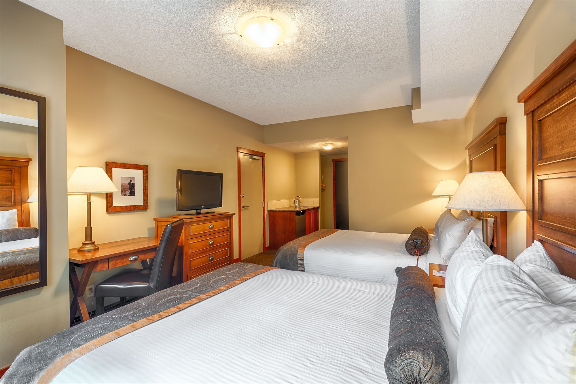 Luxury Suites At The Blackstone Mountain Lodge 1 Bedroom Condo
