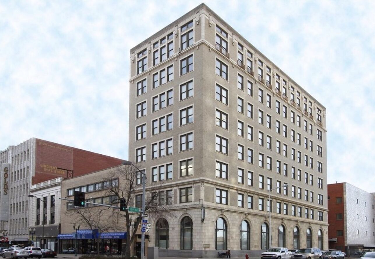 Comfortable Condo Downtown Lincoln