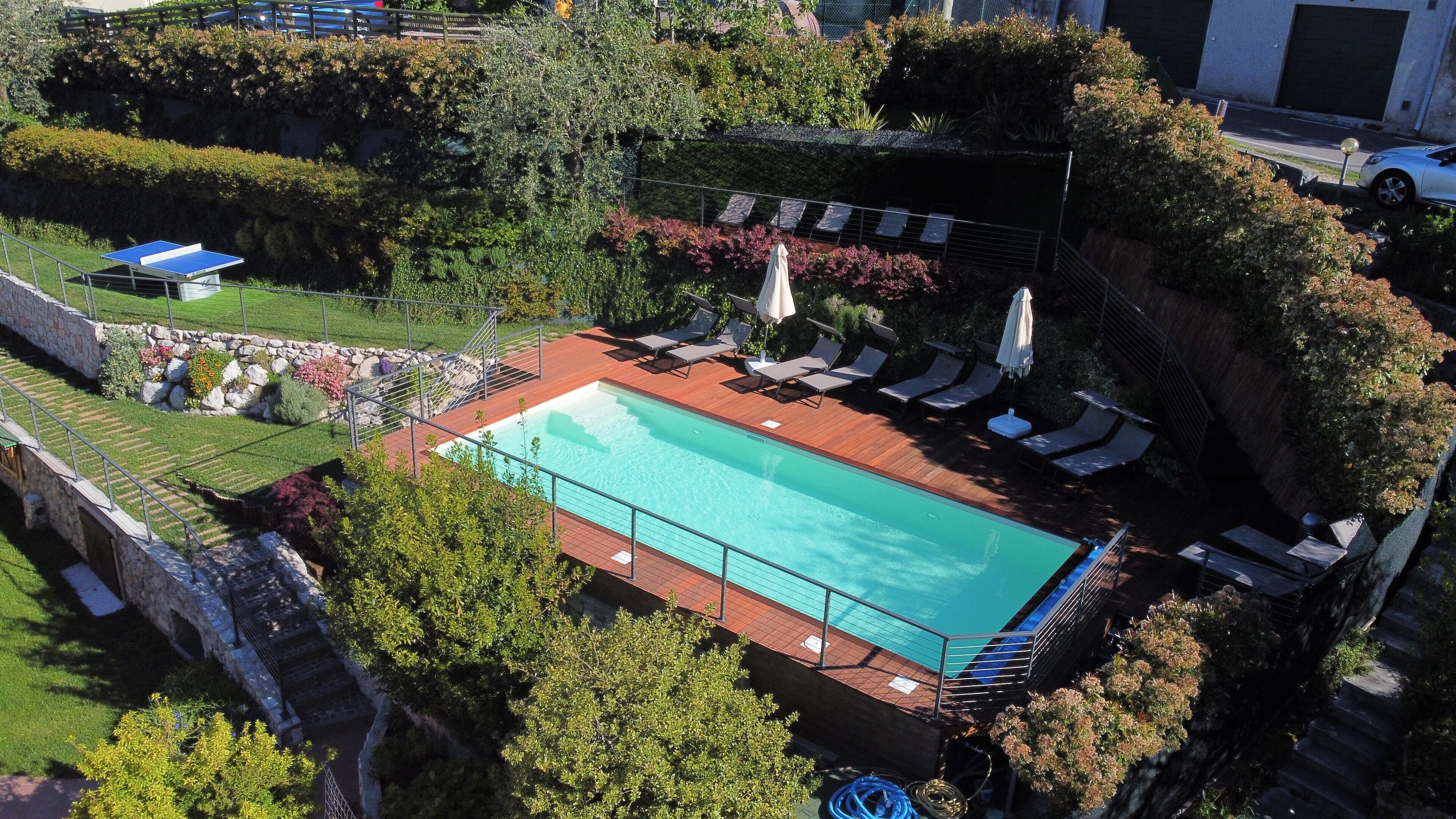 Apartment with garden, heated pool, Wifi, indoor parking