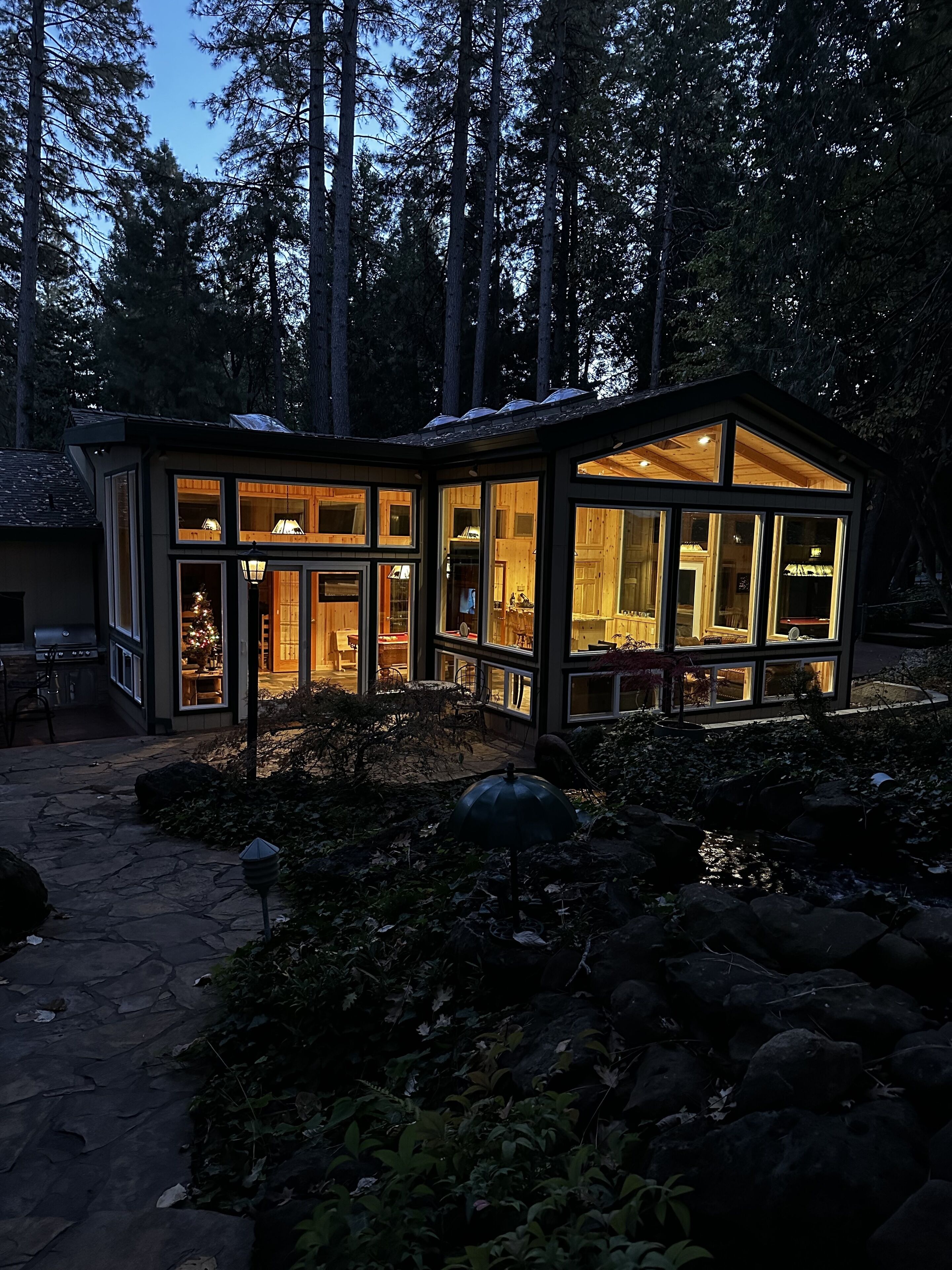 Away from city lights, nestled in the Foothills of the Sierra Nevada Mountains