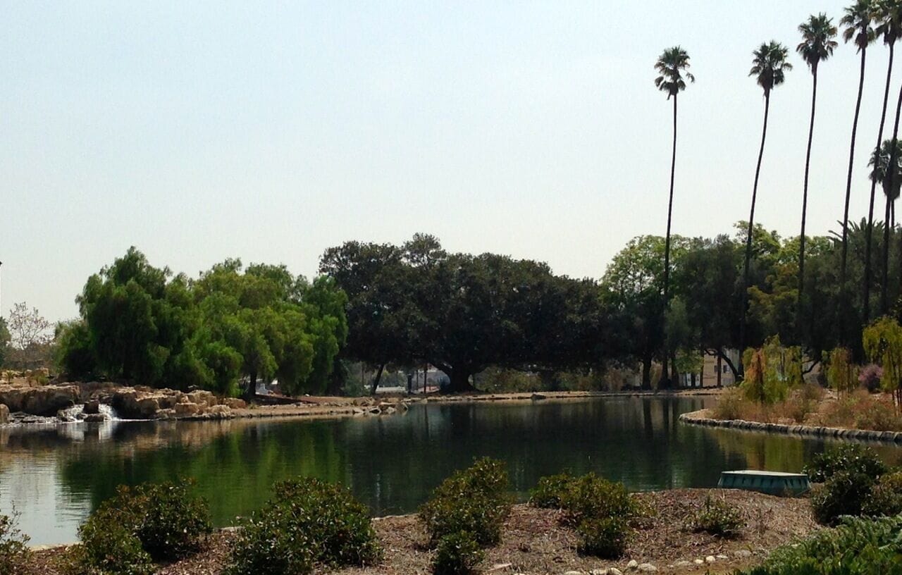 Spanish in Walkable Silverlake- gorgeous remodel, view of Rowena Resevoir
