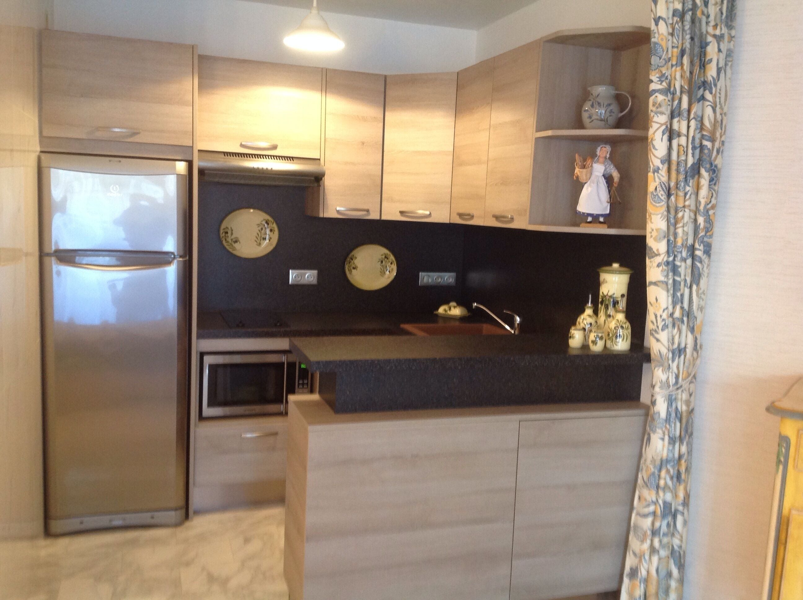 Vence charming apartment near historic town 15 minutes from the beaches