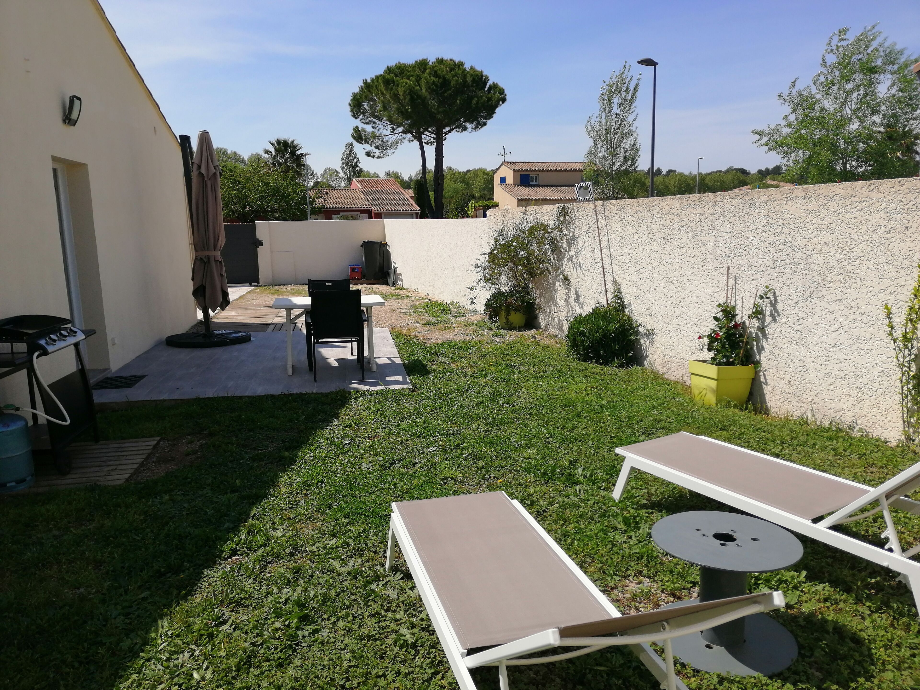 Independent studio 20 minutes from the beaches