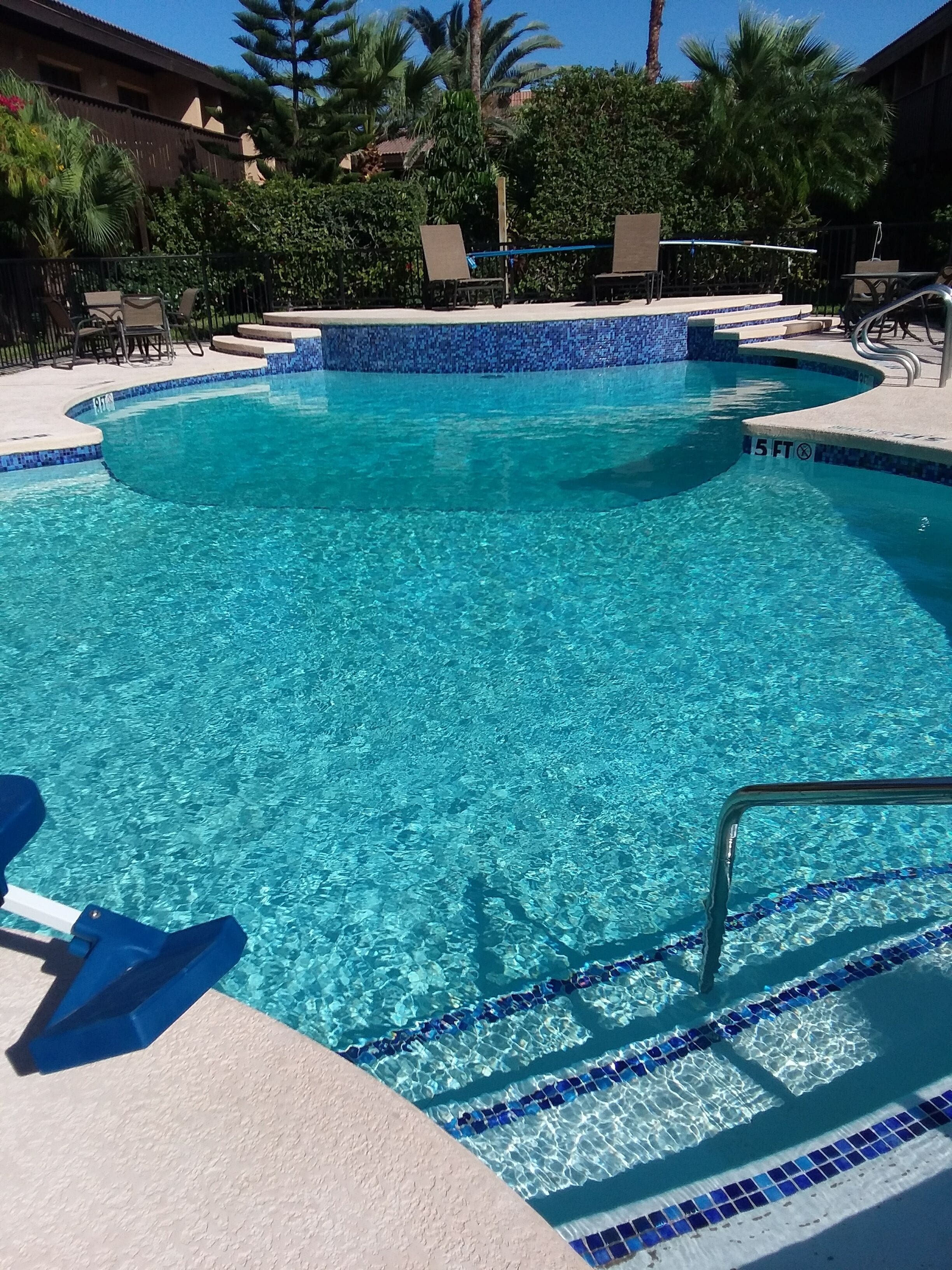 Pet friendly FIRST floor 1 Bedroom 1 Bath Condo Ocean view from patio