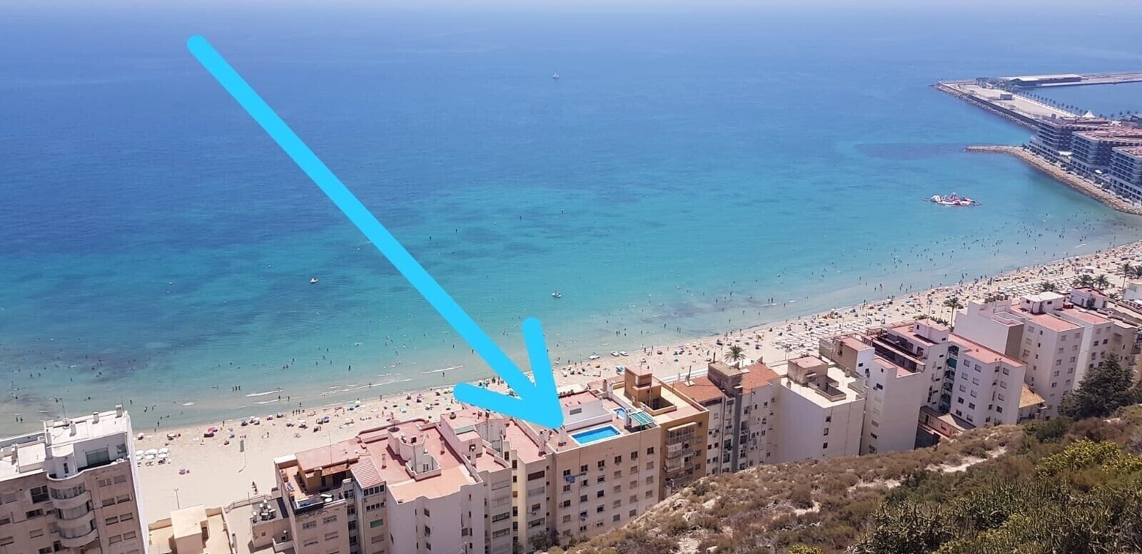 PLAYA- CENTRICO APTO. C / POOL IN ROOFTOP - 1 DORM-A / A-WIFI