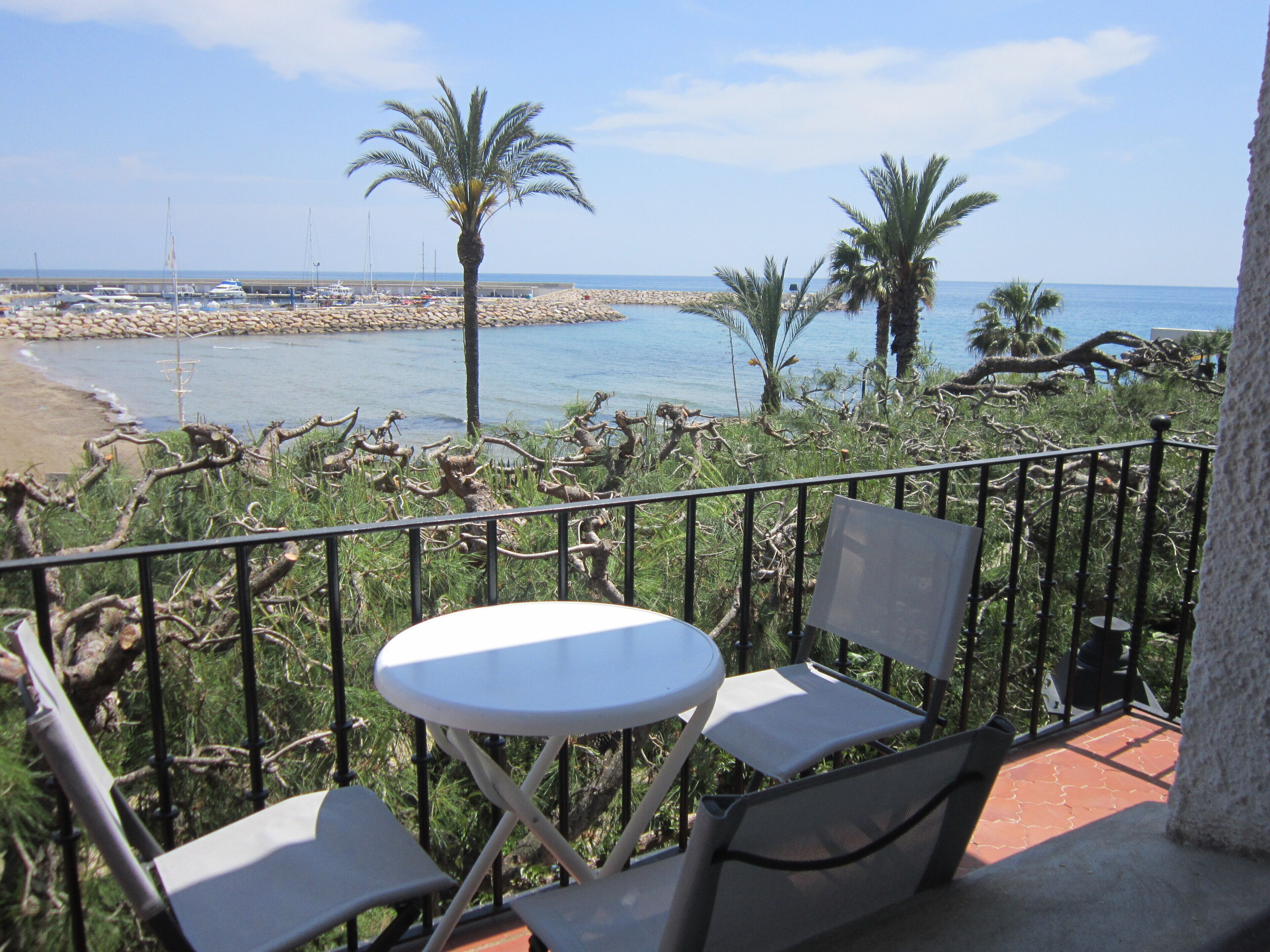 ROC SANT GAIETA waterfront near Port aventura